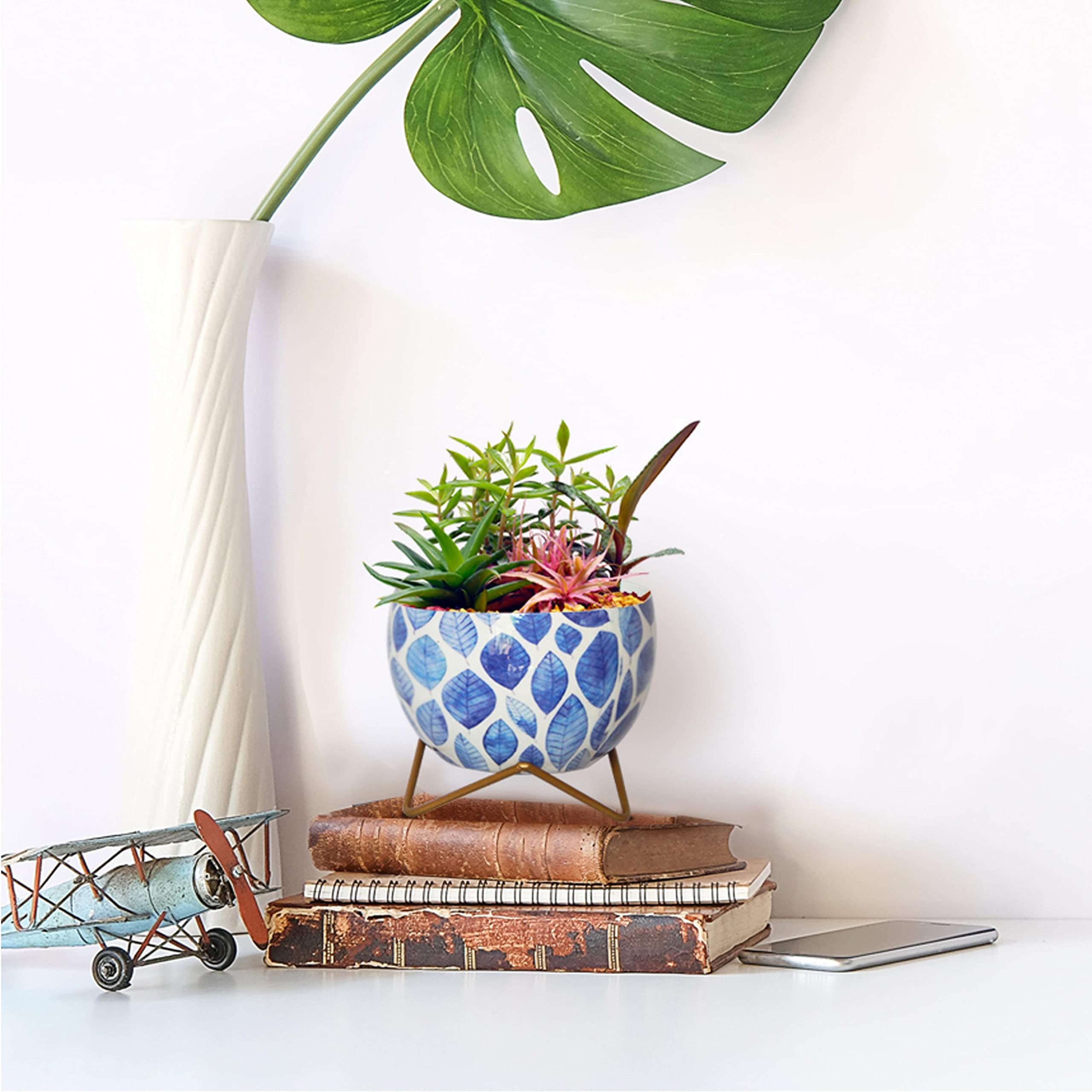 ecofynd Elis White Planter Pot & Stand - Modern Garden Decor -17