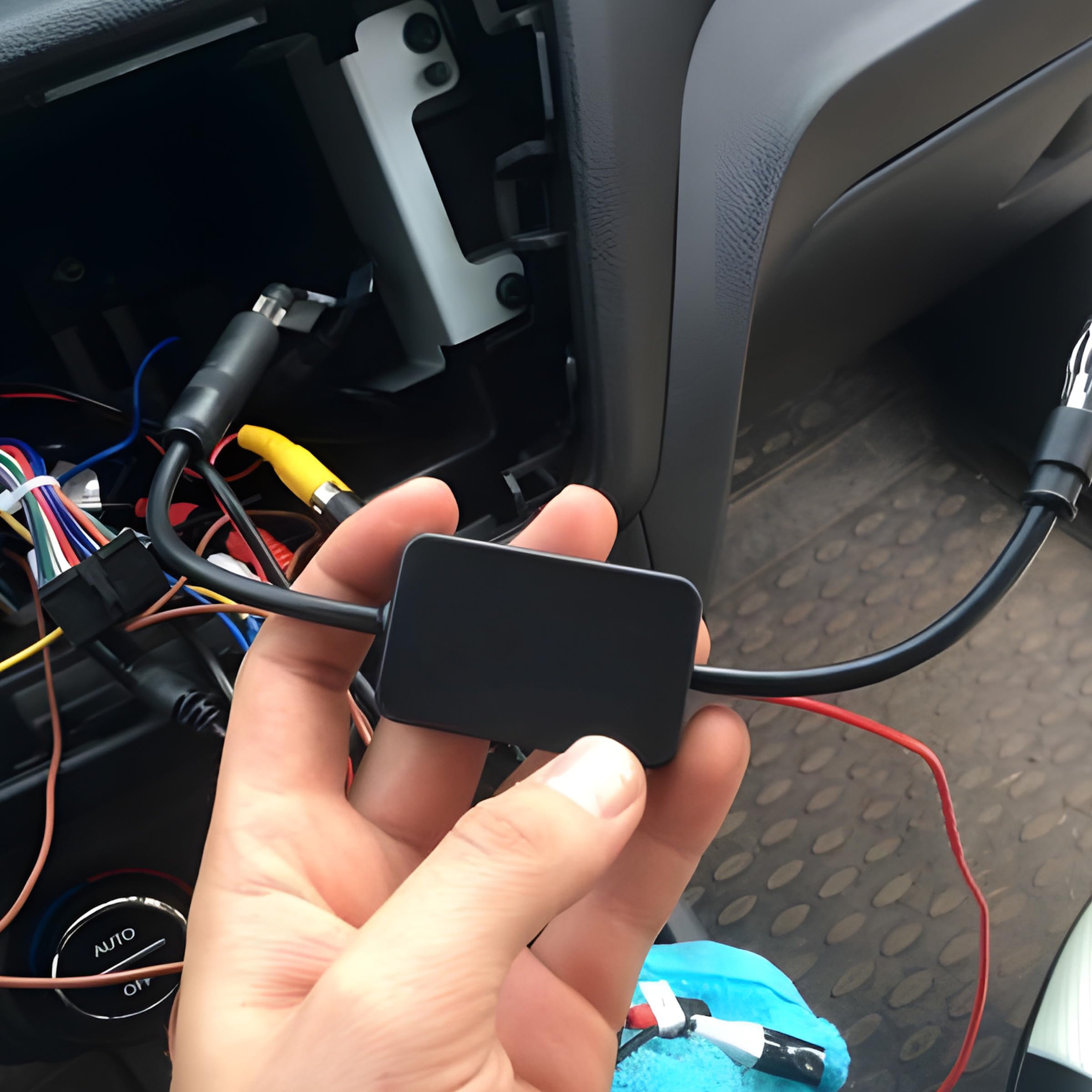 Retoo Amplificatore antenna per autoradio, amplificatore di segnale universale per auto FM 12V con alto guadagno 16 dB a basso rumore, compatibile con amplificazione DAB
