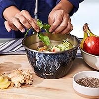 Vista 5 de S'well Kit de ensaladera de acero inoxidable de 64 onzas, color azurita, incluye recipiente para condimentos de 2 onzas y bandeja extraíble, a