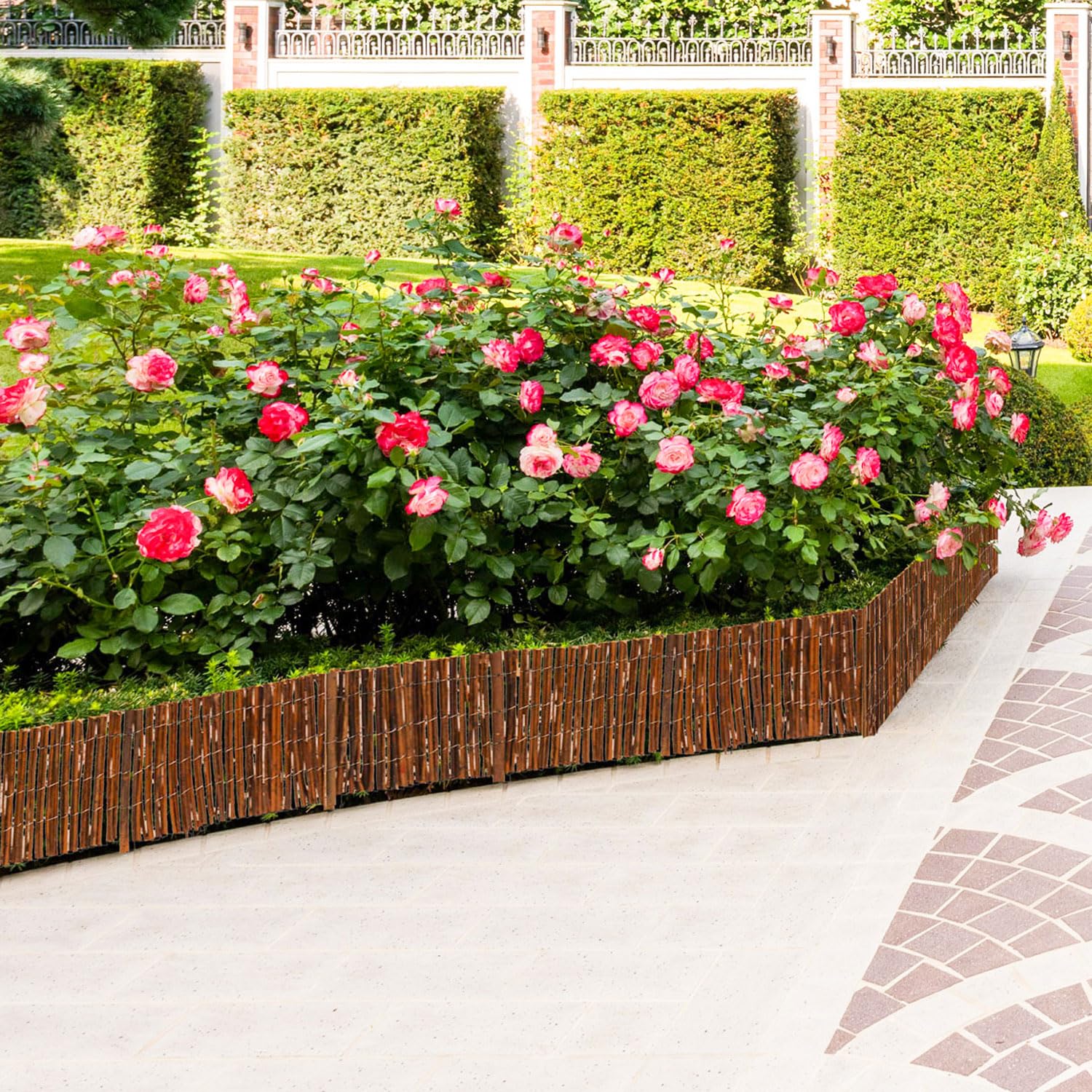 UrFence 300x40 Rouleau Jardin Bois - Bordure a Planter Flexible - Bordure Pelouse en Osier - Petite Barrière de Parterre - Bordurette de Massif - Cloture de Separation - Barriere Terrasse