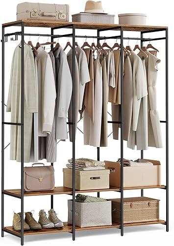 SONGMICS Armario, armario portátil de hierro y madera, perchero de ropa resistente, Armarios de dormitorio con 3 varillas para colgar, 9 estantes de