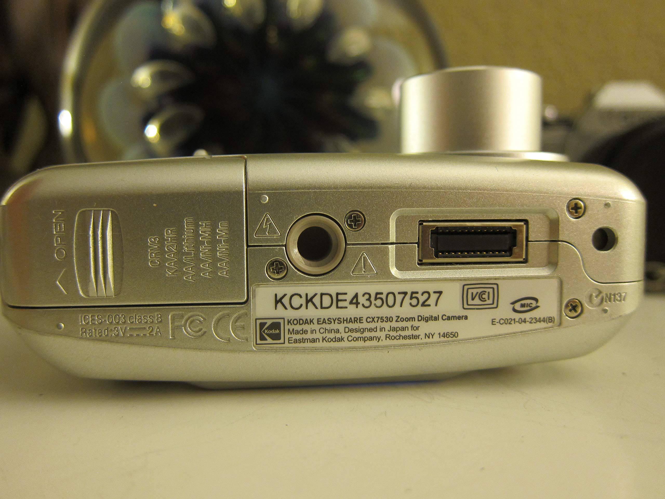 美動作品　Kodak EasyShare CX7530 デジカメ Amazon.com : Kodak Easyshare CX7530 5 MP Digital Camera with