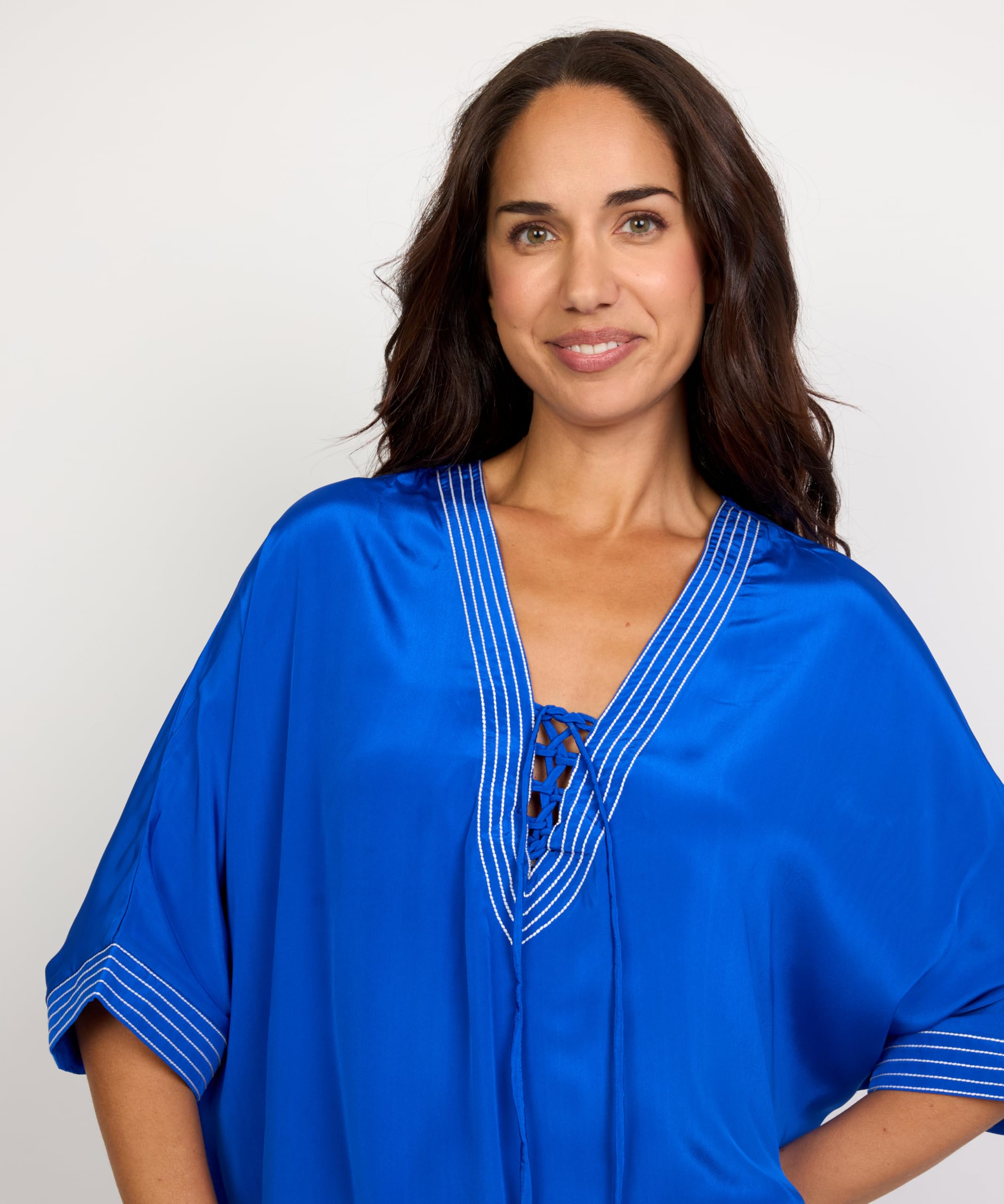 Kaftan de Playa Largo Casual con Cuello V, Detalles de Líneas Decorativas, Estilo Suelto