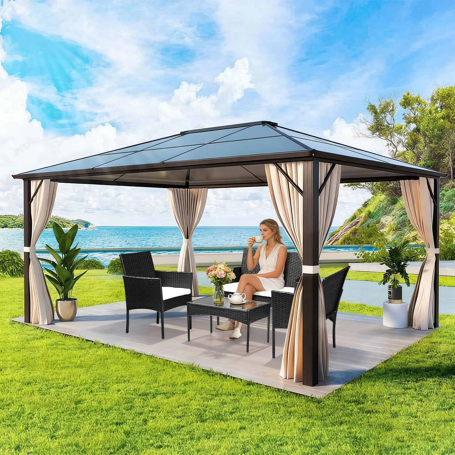 Set di mobili da giardino in rattan sintetico, 4 pezzi, con tavolo in vetro, 2 poltrone e panca a 2 posti, con cuscini da 5 cm, per balcone, terrazza, giardino, colore nero