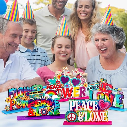 Miniatura 5 de Geetery 6 piezas de suministros de fiesta hippie de los años 60 Centros de mesa de madera Groovy para decoración de mesa Decoración de fiesta de