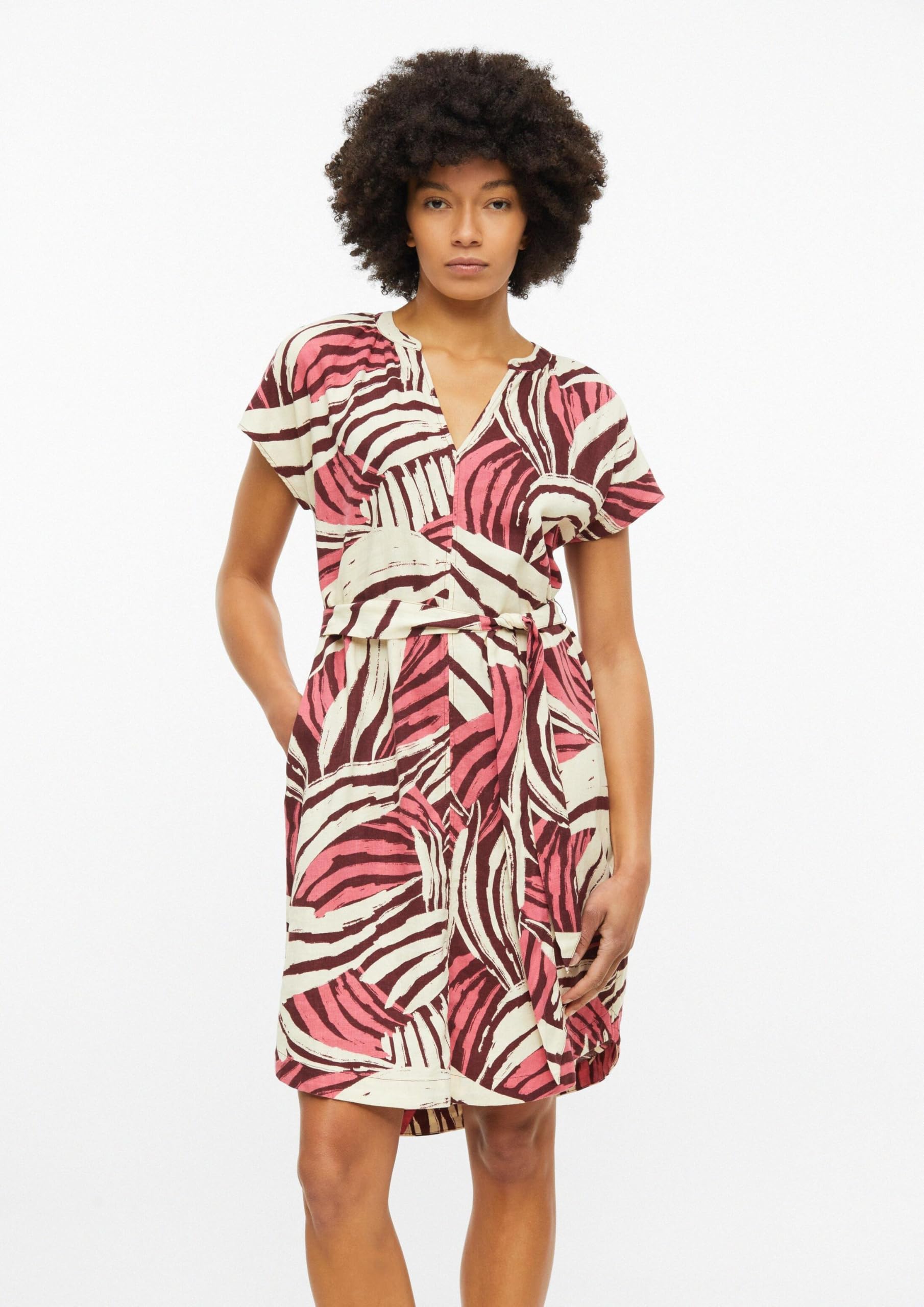 s.Oliver Damen 2179143 Kleid mit Bindegürtel aus Leinenmix (1er Pack)