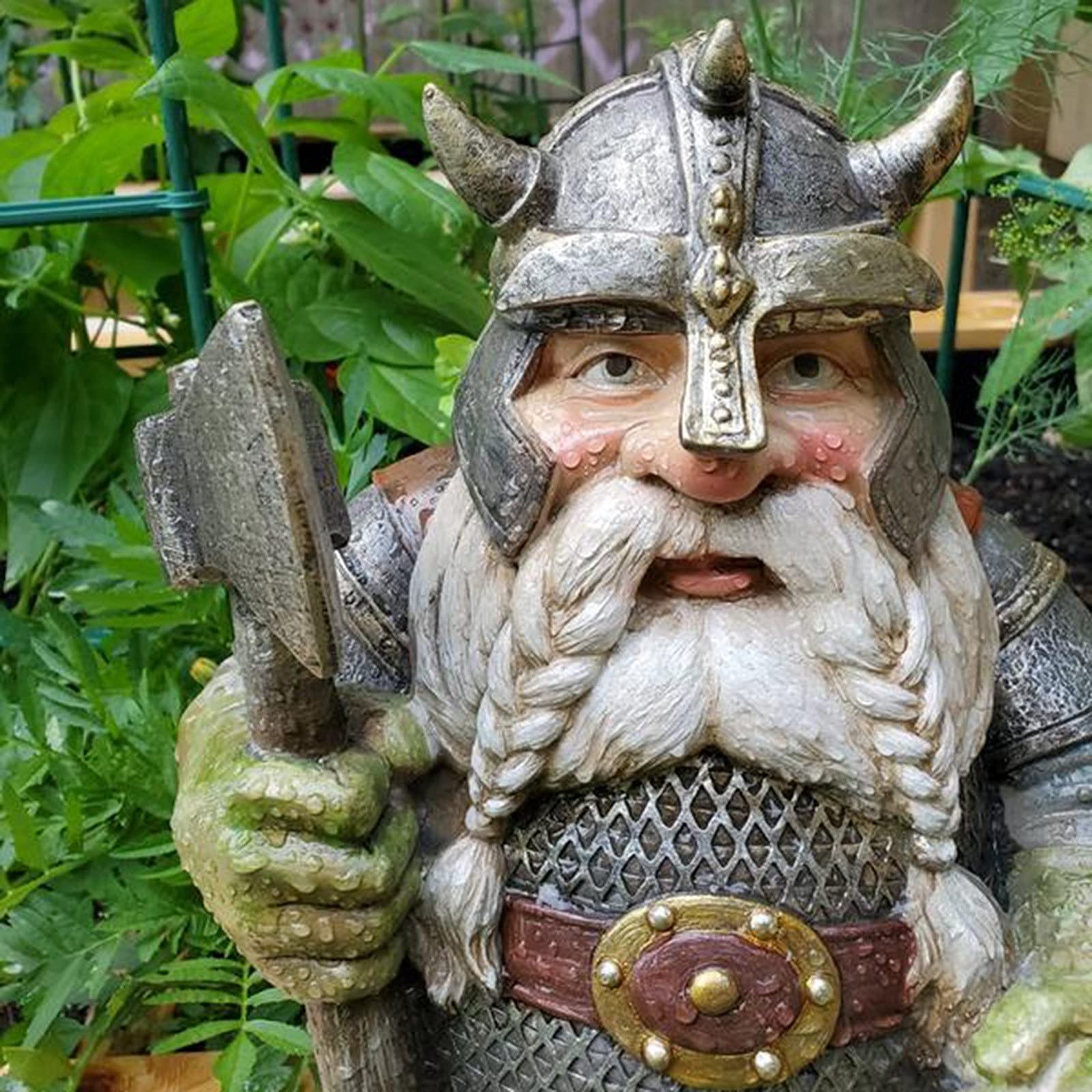 Statua nana vichinga Victor Norse,Scultura con gnomo vichingo con ascia,Scultura da cortile vichingo per interni ed esterni casa giardino