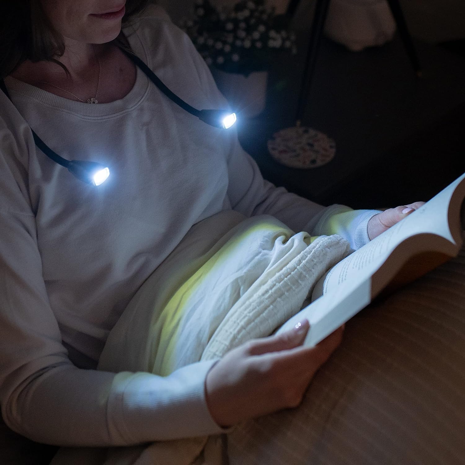 Carson Dual Headed COB LED Neck Light with Two Brightness Settings (NL-10)