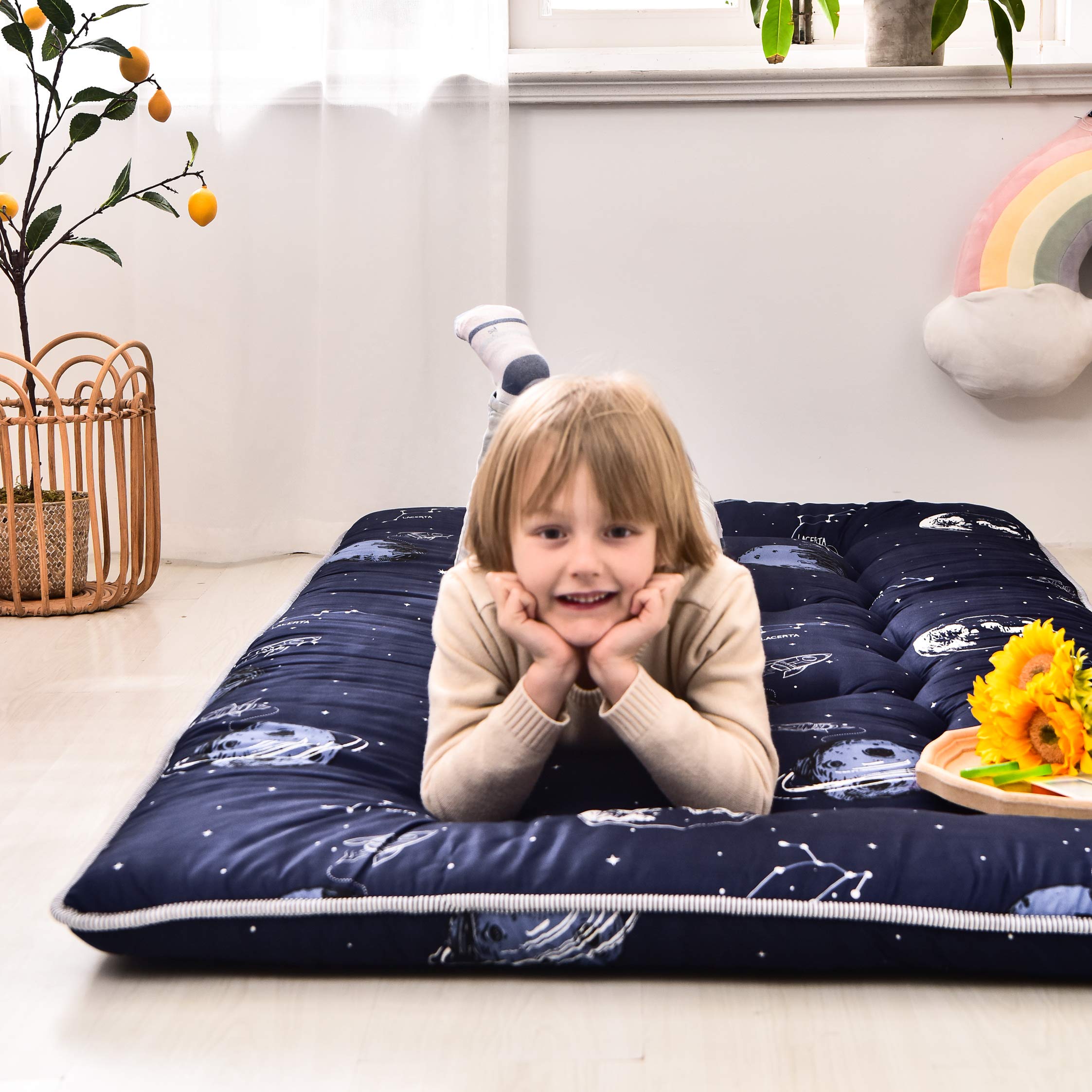 MAXYOYONavy Space Adventure Japanese Floor Futon Mattress, Thicken Tatami Mat Sleeping Pad Foldable Bed Roll Up Mattress Floor Lounger Bed Couches and Sofas for Kids Twin Size