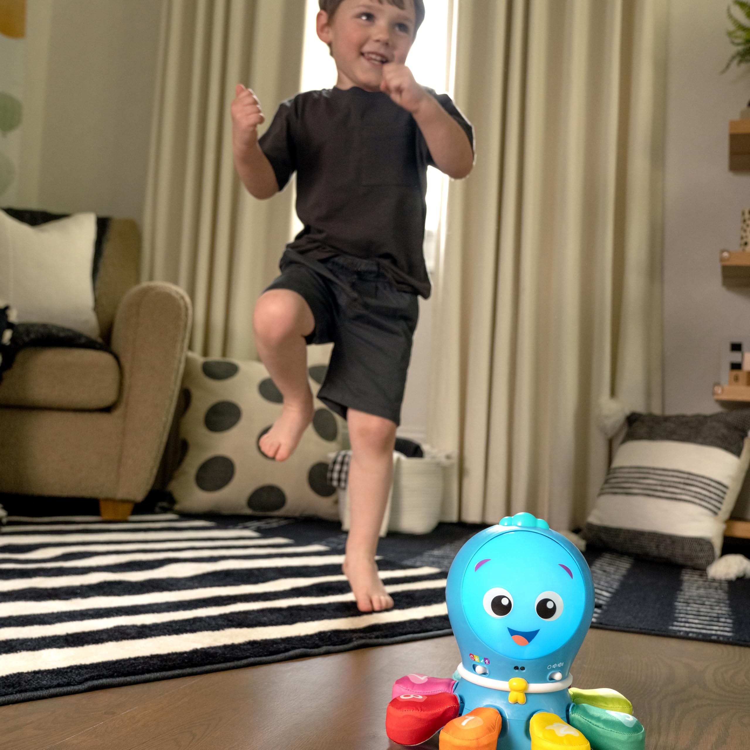 Baby Einstein Ocean Explorers Go Opus Go 4-in-1 Krabbeln & Fangen Aktivitäten Lernspielzeug, Musik und Lichter, Alter 3 Monate bis 5 Jahre
