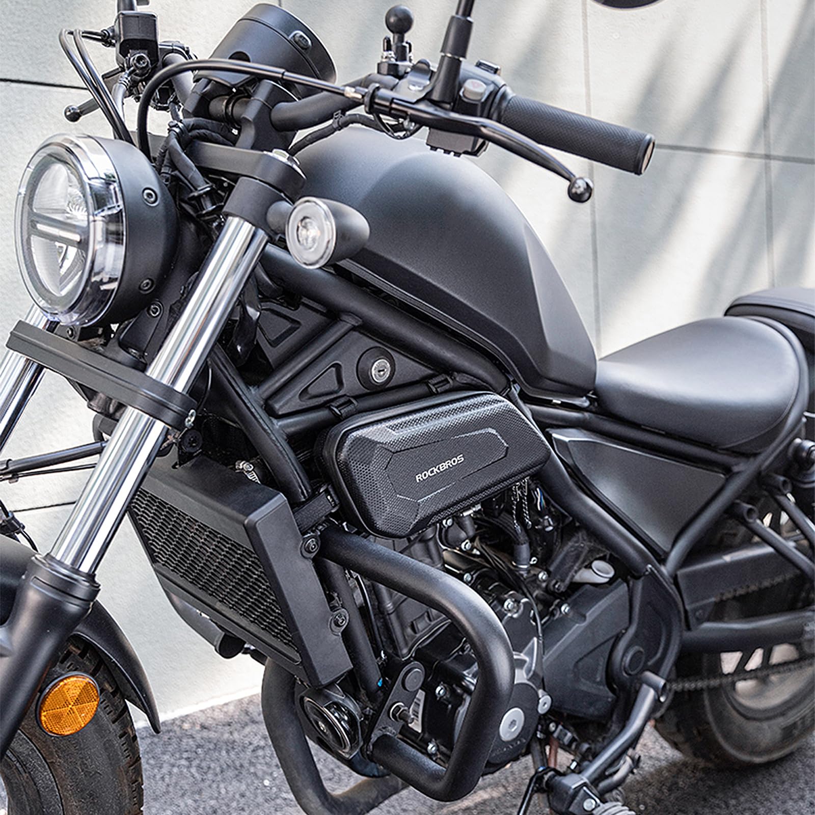Borse laterali impermeabili in EVA rigide triangolari per Honda Rebel 1100 250 500 300 CMX1100 CMX250 CMX500 CMX300