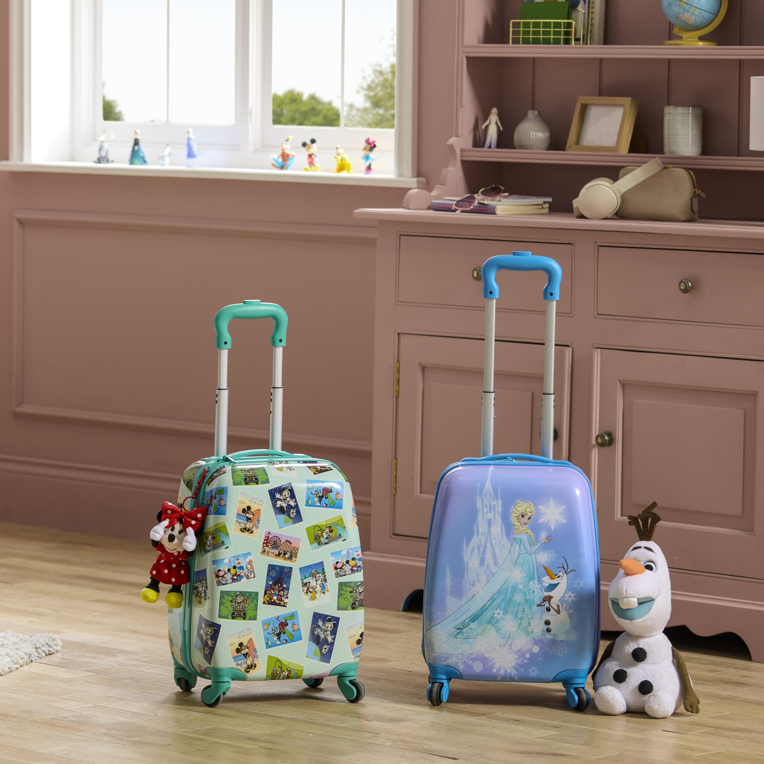 Disney Store Official trolley Frozen, 30 x 23 x 48 cm, valigia rigida blu per bambini, con manico telescopico, ruote multidirezionali, con Elsa, Olaf e motivo a fiocchi di neve