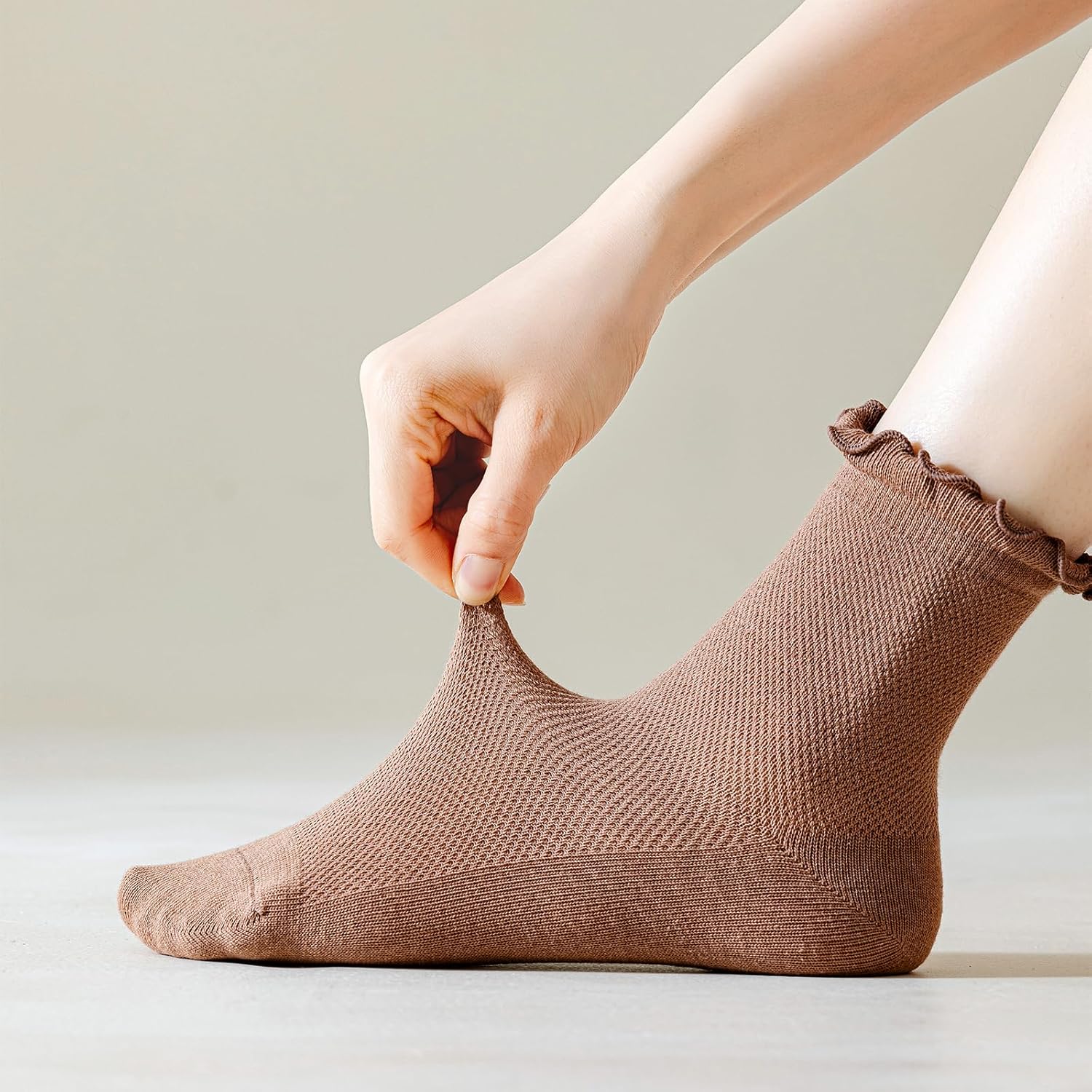 Mcool Mary Womens Ruffle Crew Socks Breathable Mesh Casual Cotton Frilly Cute Knit Lettuce Trim Socks 6 Pack - Image 4