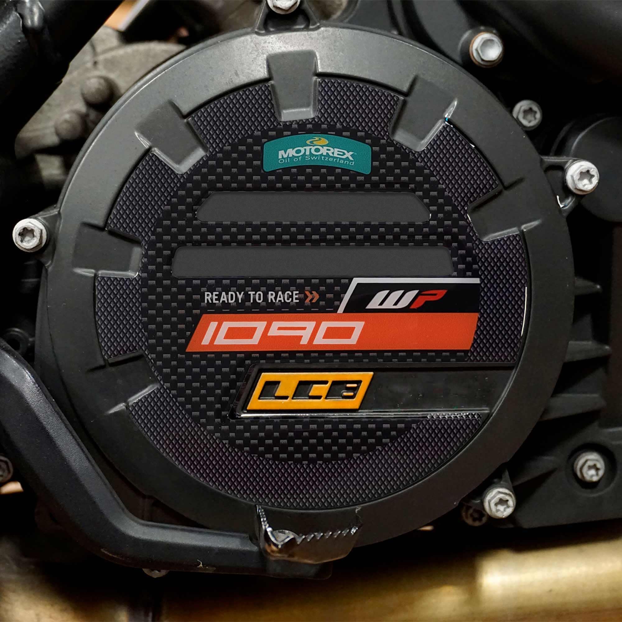 Labelbike Adesivi 3D In Resina Per KTM 1090 Adventure S/R (2017-2019) - Kit Carter Laterali Protettivi Fatti A Mano - 4