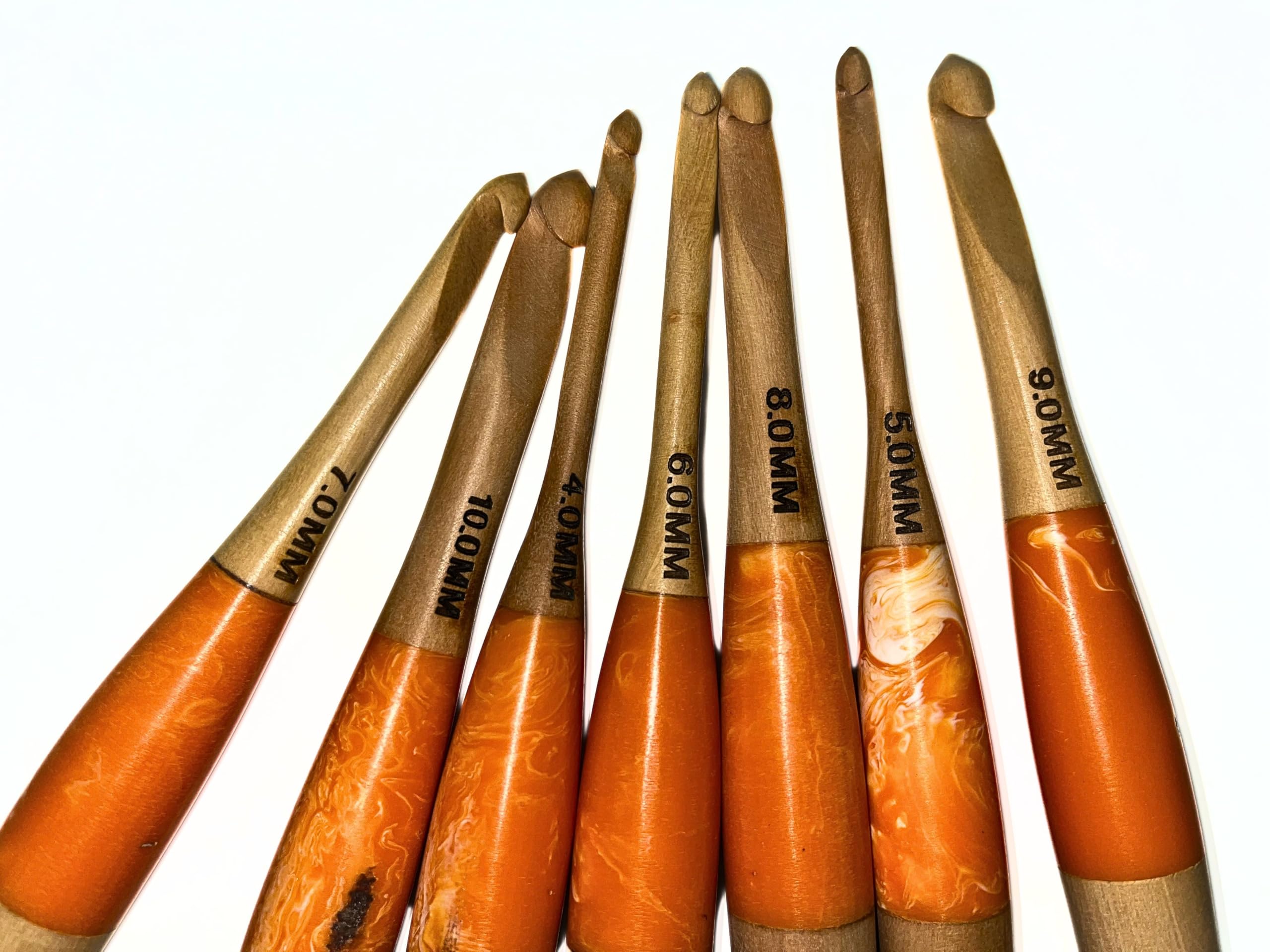 Szydełka z żywicy syntetycznej, druty do robótek ręcznych, tkane, od 4 mm do 10 mm, 7 sztuk, ze złotym pudełkiem do przechowywania, kolorowa kolekcja szydełek z żywicy