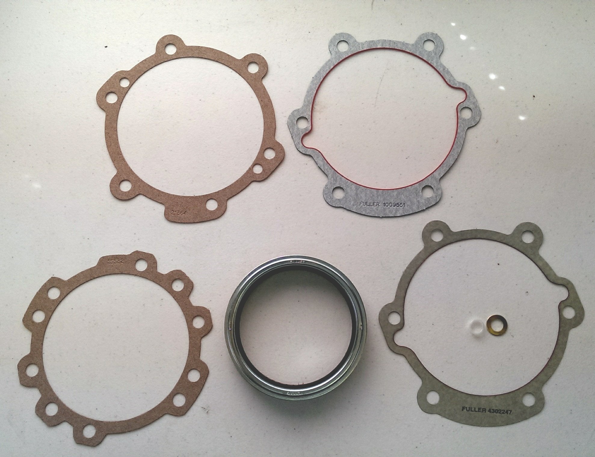 Amazon.com: Eaton Fuller K2262 Seal : Tools & Home Improvement