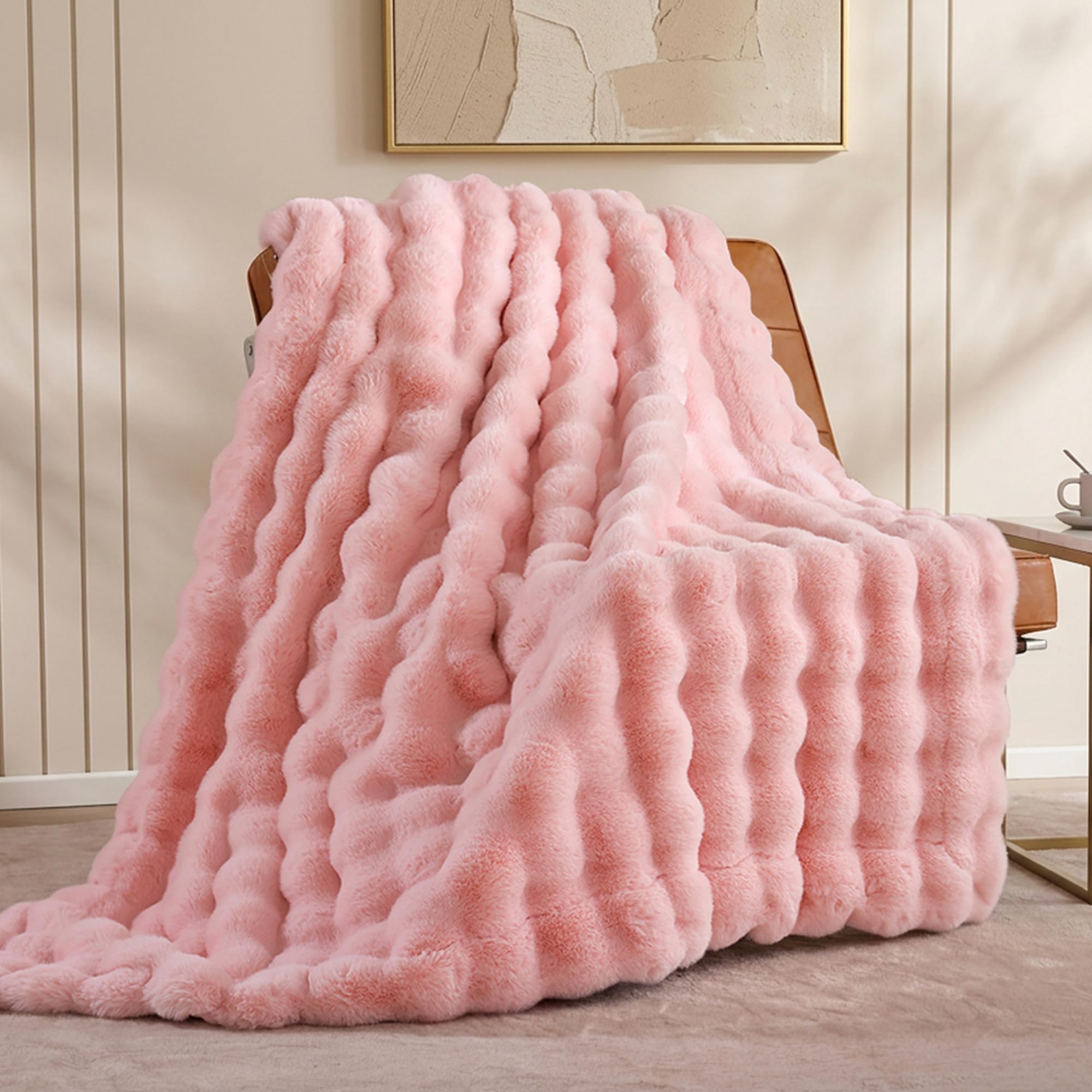 Plushpod Girls Pink Faux Fur Throw Blanket For Sofa - Luxury Silky Soft & Warm Fluffy Cosy Faux Rabbit Fur, Plush Bubble Blanket For Couch & Bed, For Mom & Home Decor Gift, 127X152cm