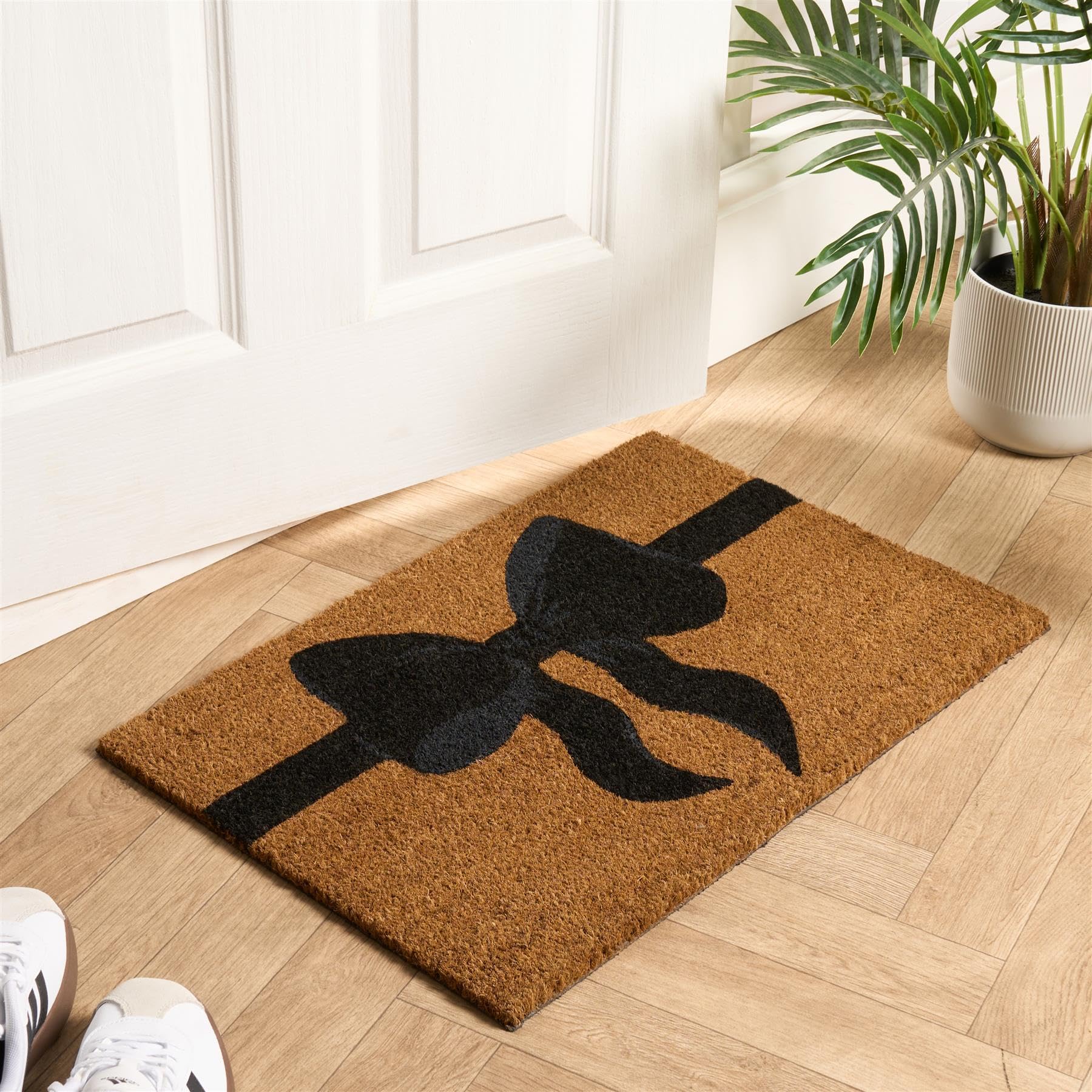 OHS Door Mats Outdoor & Indoor, Bow Print Welcome Mat Non-Slippery Heavy Duty Door Mat Indoor Entrance Front Entryway Stylish Coir Mat Perfect for Dirt Trapping, Natural/Black - 40 x 60cm