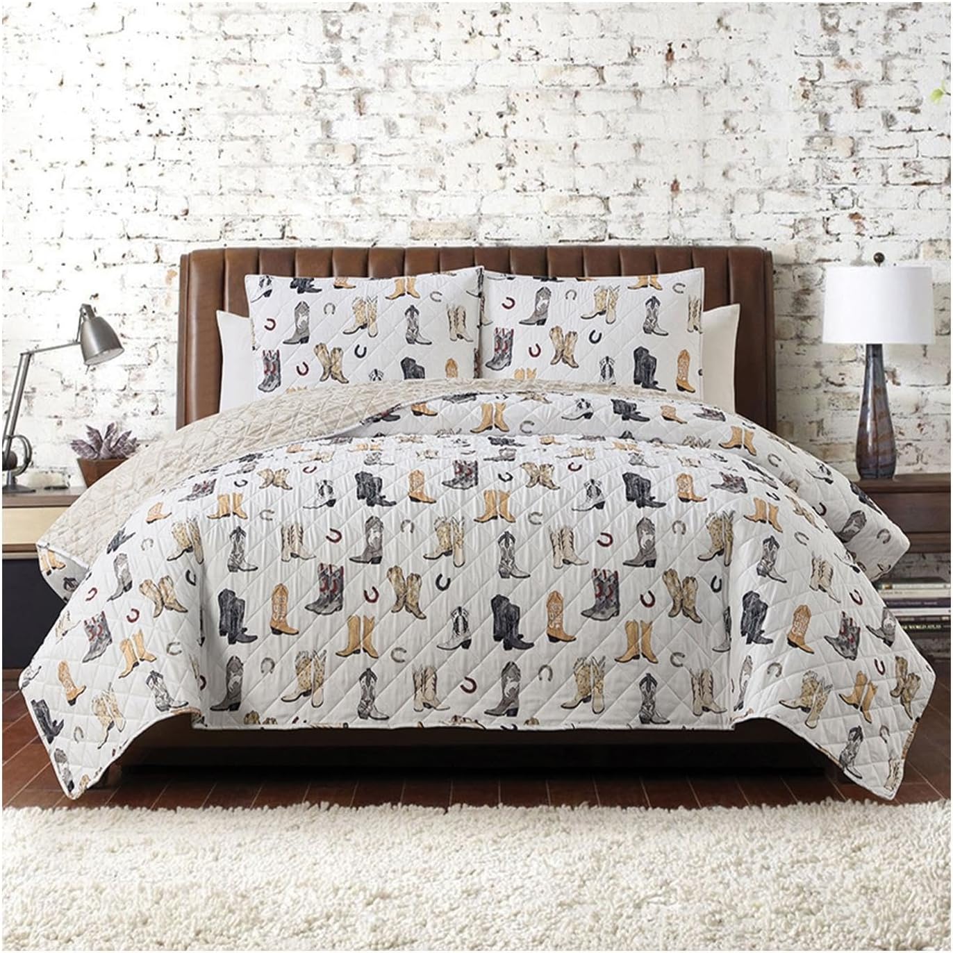 Hobby Lobby Quilt Set, Home Decor, Bedding (Full/Queen, Cowboy Boots)