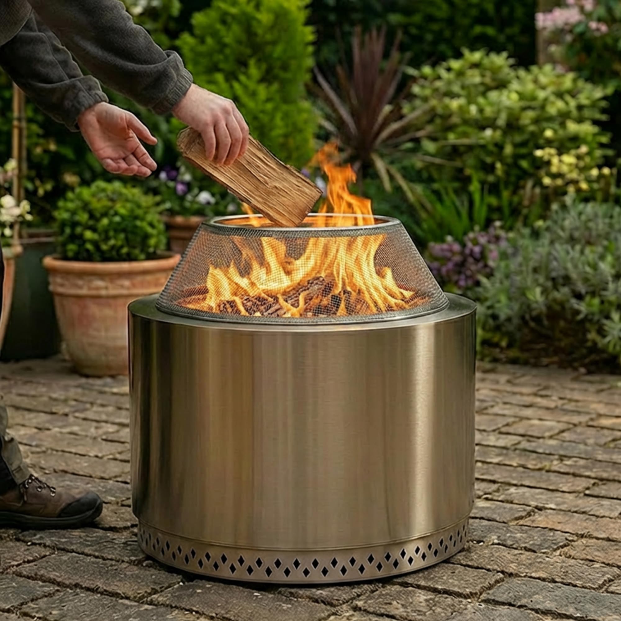 Funkenfang Ø 54,5 cm Funkenschutzhaube aus 100% Edelstahl 304 mit Edelstahl Hitzebeständiger Griff für Feuerkorb und Feuerstelle