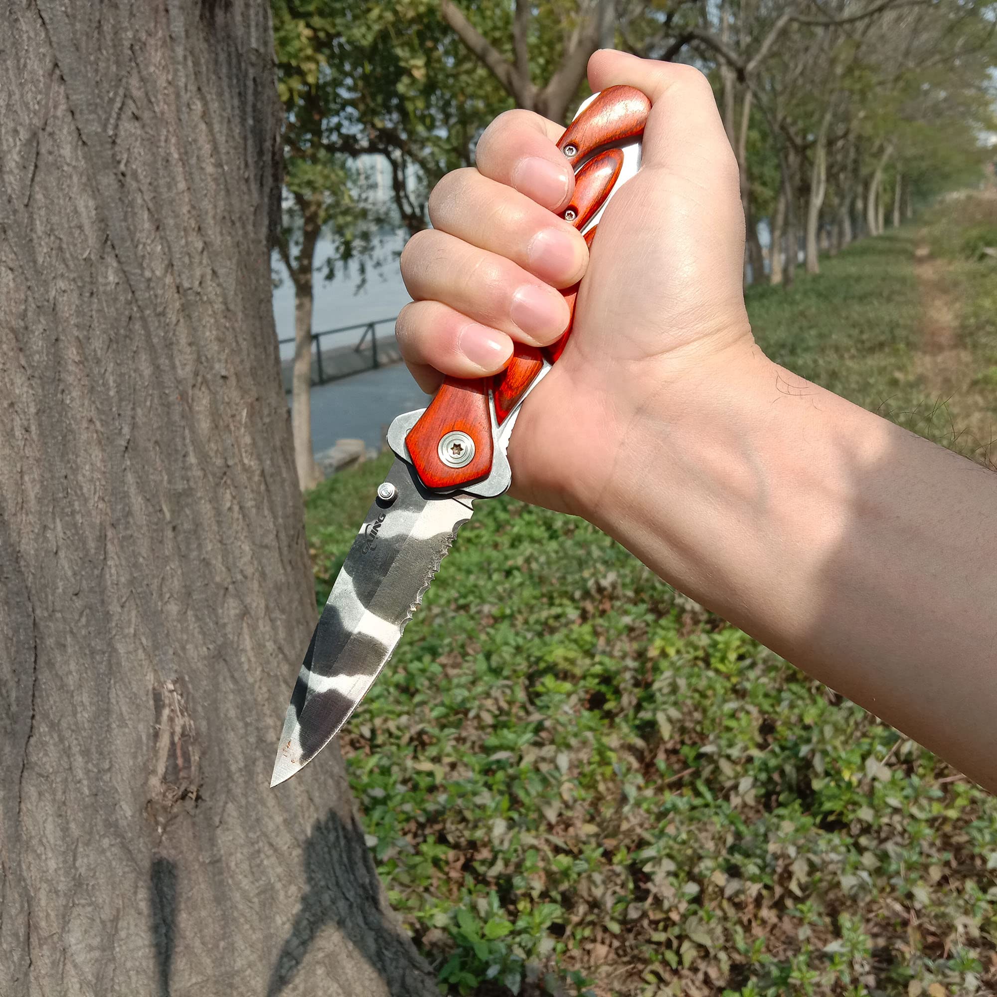 Amazon.co.jp: GAJING 折りたたみ式ナイフ 迷彩柄 鋸歯状のスピア