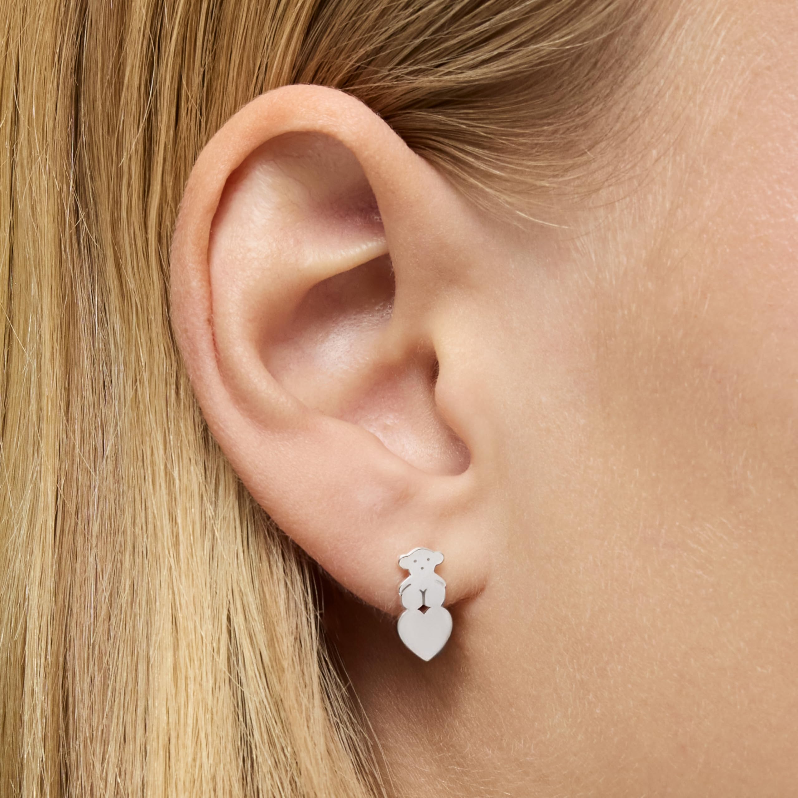 TOUS Pendientes de Plata de Primera Ley para Mujer con Motivo de Oso y Corazón de 13 mm, Colección Sweet Dolls