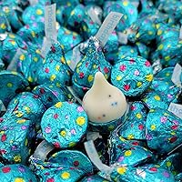 Vista 3 de Hershey's Kisses - Pastel de cumpleaños – Crema con sabor a pastel de cumpleaños con chispas – Envuelto individualmente – Paquete a granel (1 libra)