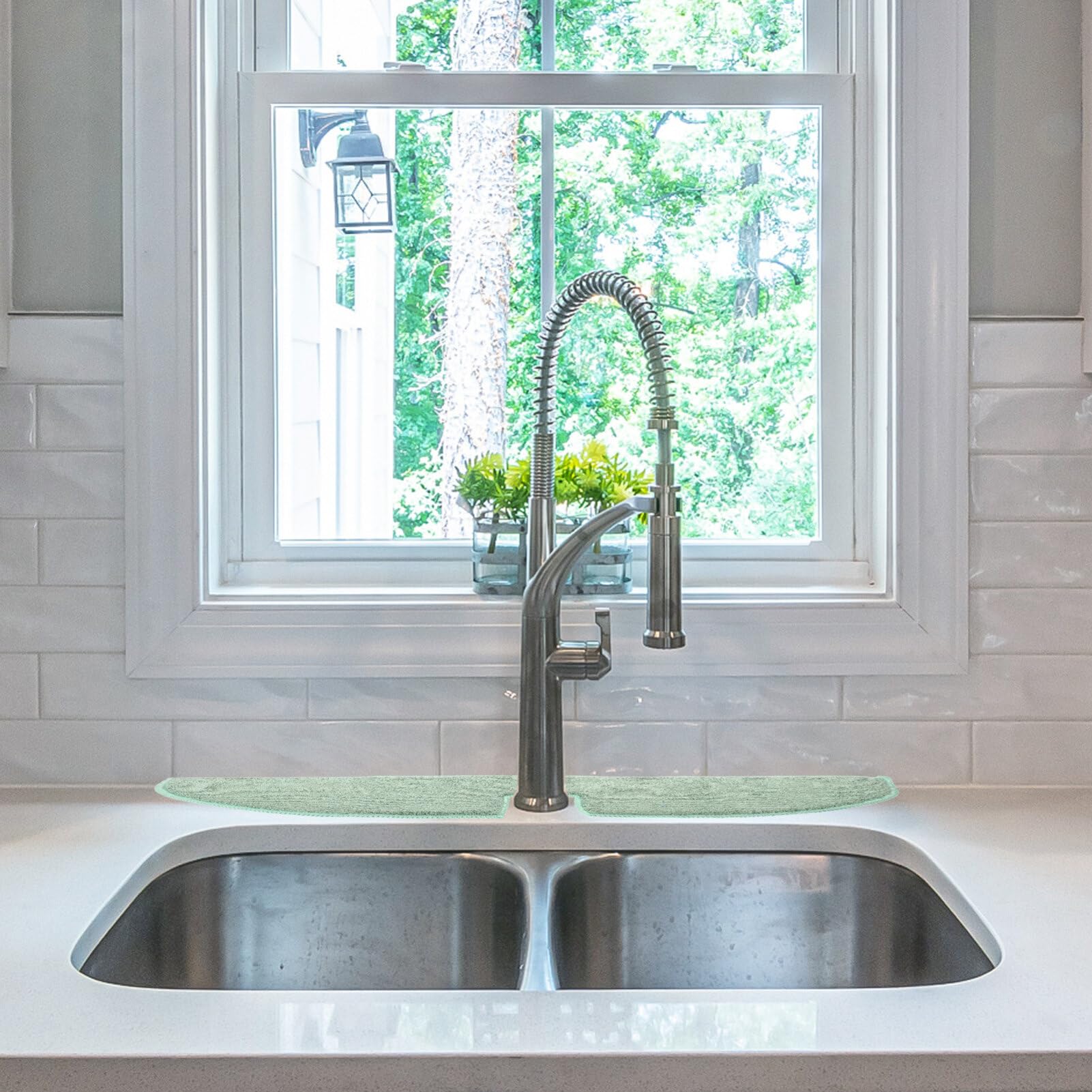 TOVINANNA Sink Kitchen Drying Mat Kitchen Sink Water Catcher Mat Catcher Pad Behind Faucet Guard Water Drying Pads Faucet Absorbent Mat Tap Mats Safety Catch Water Sponge