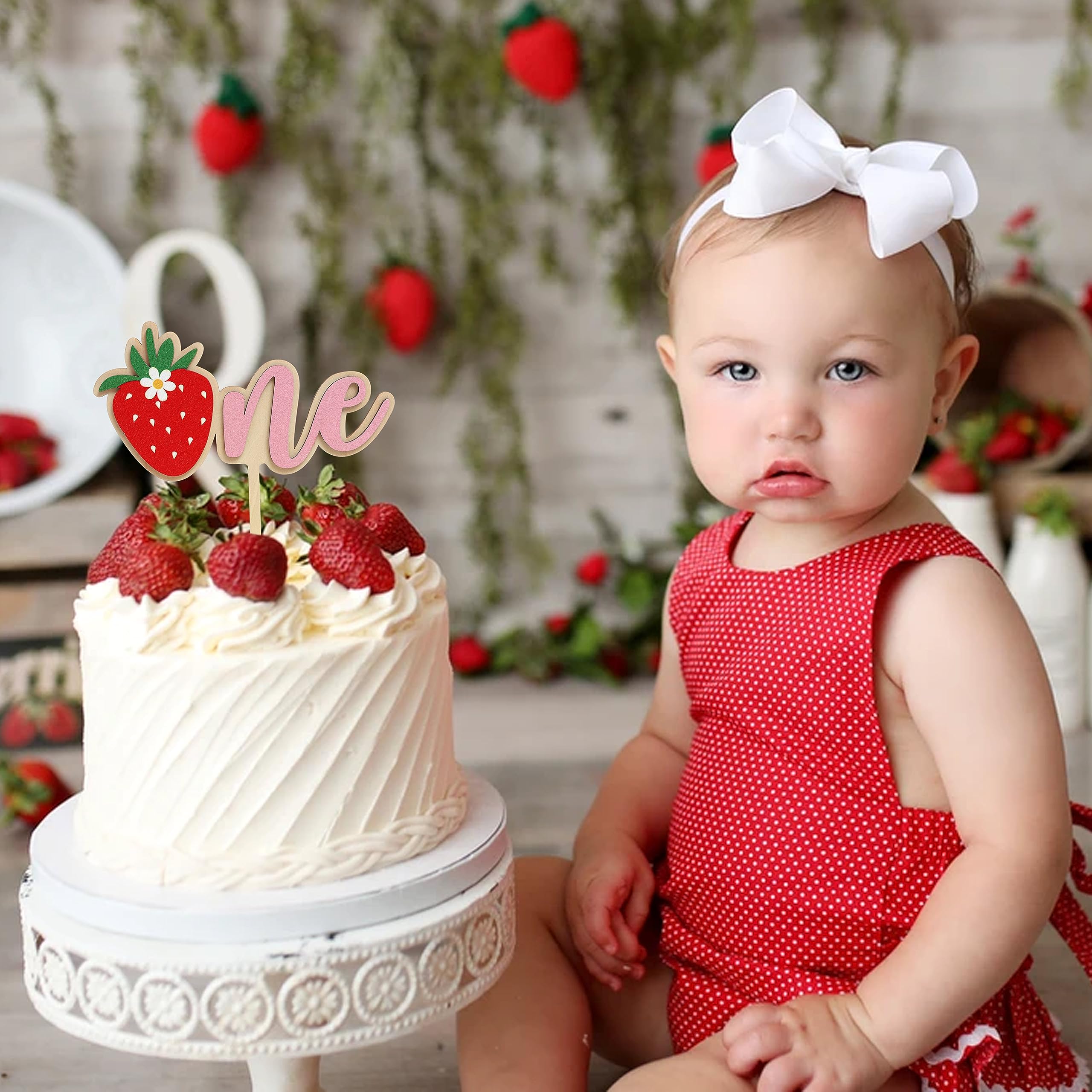 Amazon.com: Sweet One Wooden Cake Topper - Strawberry Cake Smash 