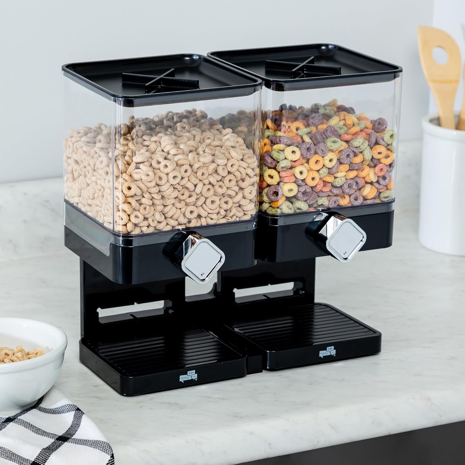 Zevro Indispensable Dry Food Dispenser Dual Control