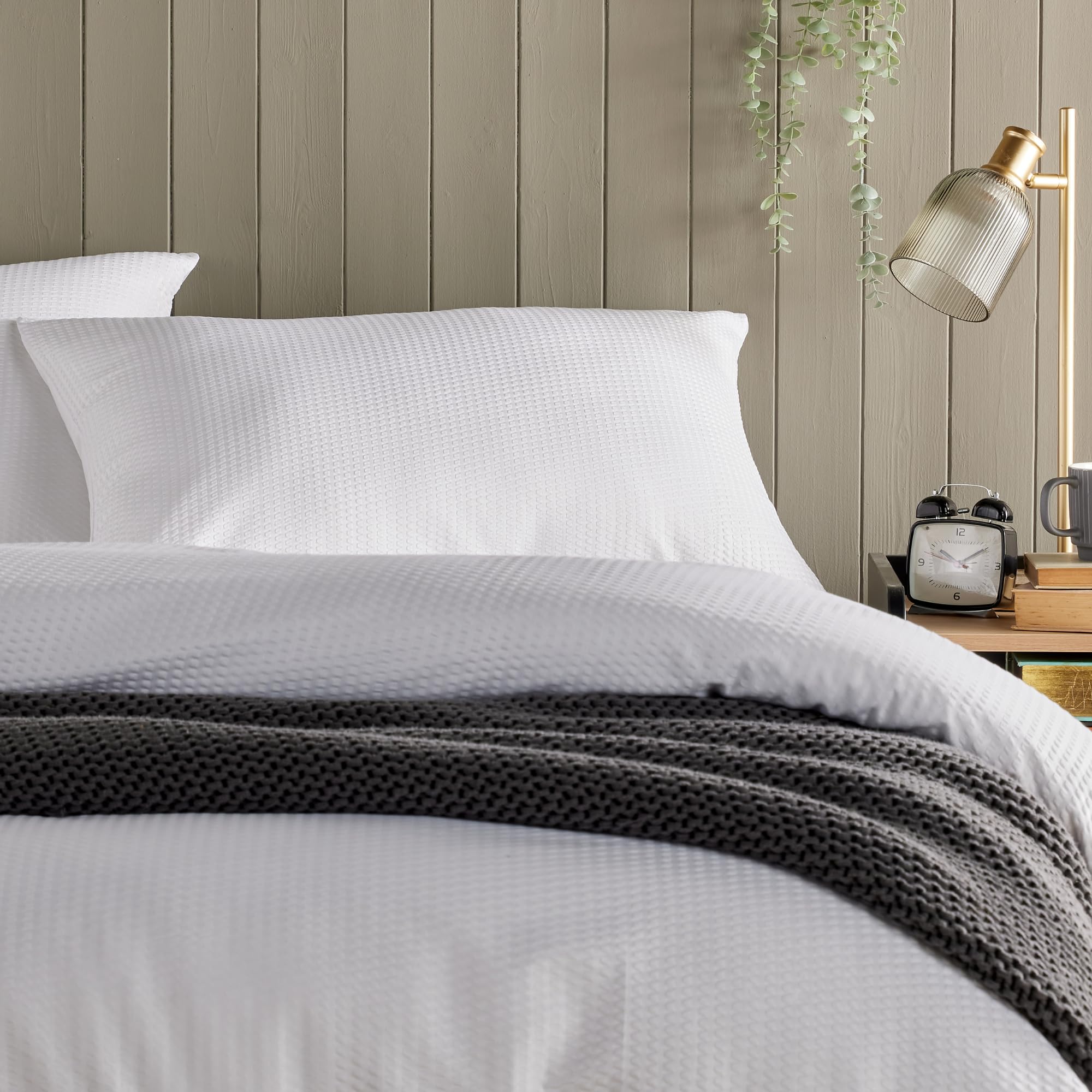 Olivia Rocco Monaco Seersucker Duvet Cover Set Super Soft Easy Care, Breathable - Image 2