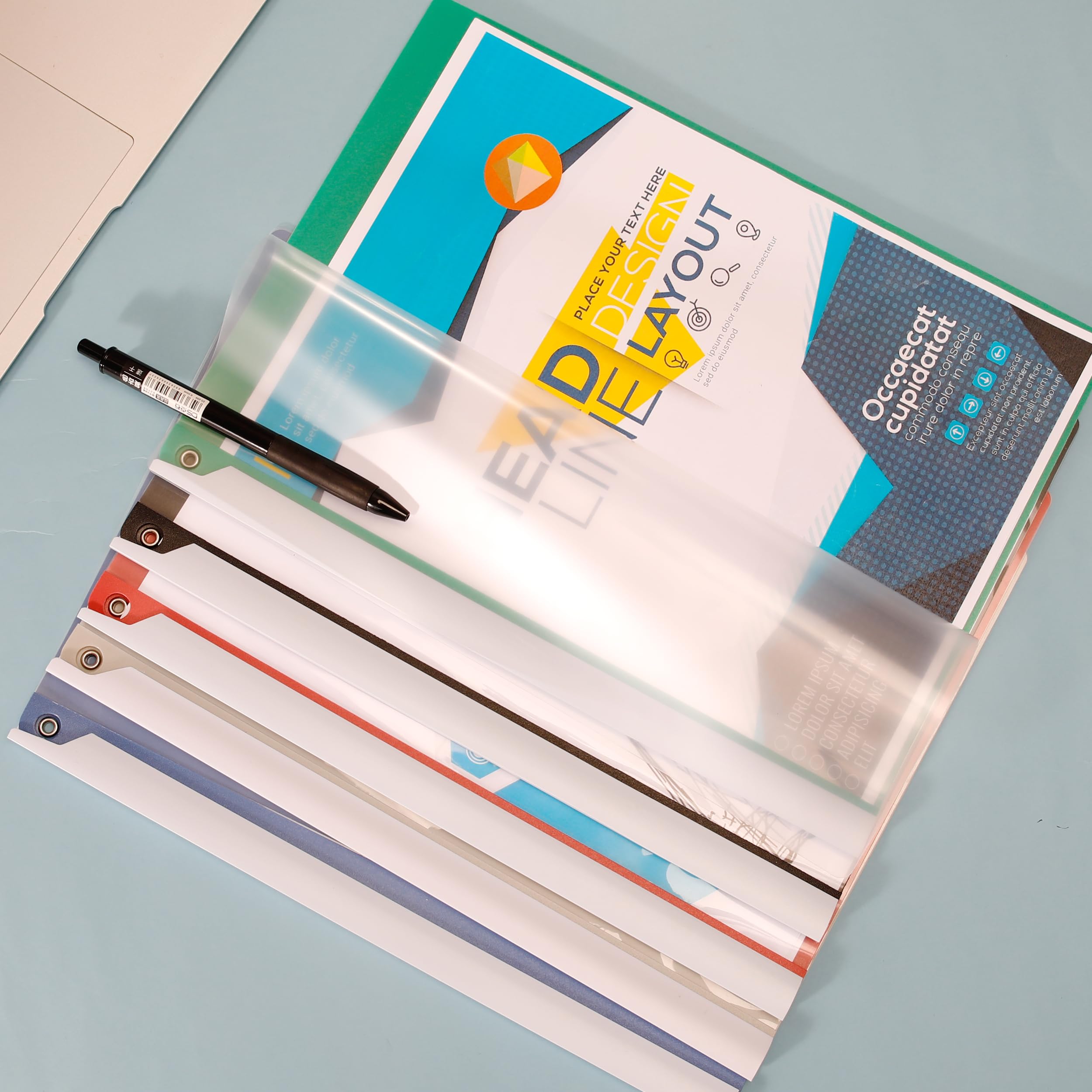 Copertine per relazioni con clip basculante, confezione da 10 cartelle trasparenti per presentazioni frontali, formato A4/lettera, 22,9 x 29,9 cm, capacità 40 fogli, senza bisogno di