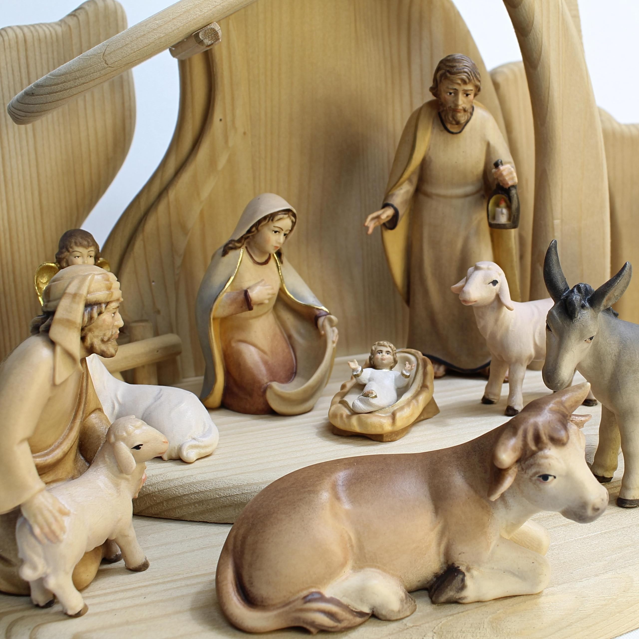 Palais du Rosaire Crèche Artisanale en Bois de 17 pièces avec l'étable - Crèche - Culte Chrétien en Bois