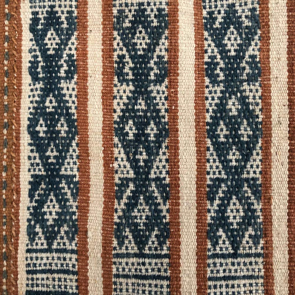 古布　インドネシアティモール島　ボティ村　イカット　手紡ぎ糸　天然染料 手織り 古布インドネシアティモール島ボティ村イカット手紡ぎ糸天然染料 手織り