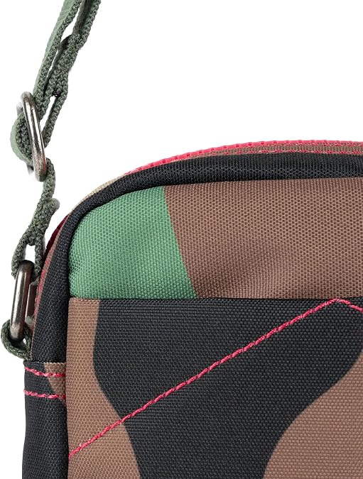 ROKA London Bond Crossbody Bag – Lightweight Water-Resistant Travel Shoulder Bag for Women & Men with Adjustable Strap & Secure Zip Pockets Canvas Vintage Camo