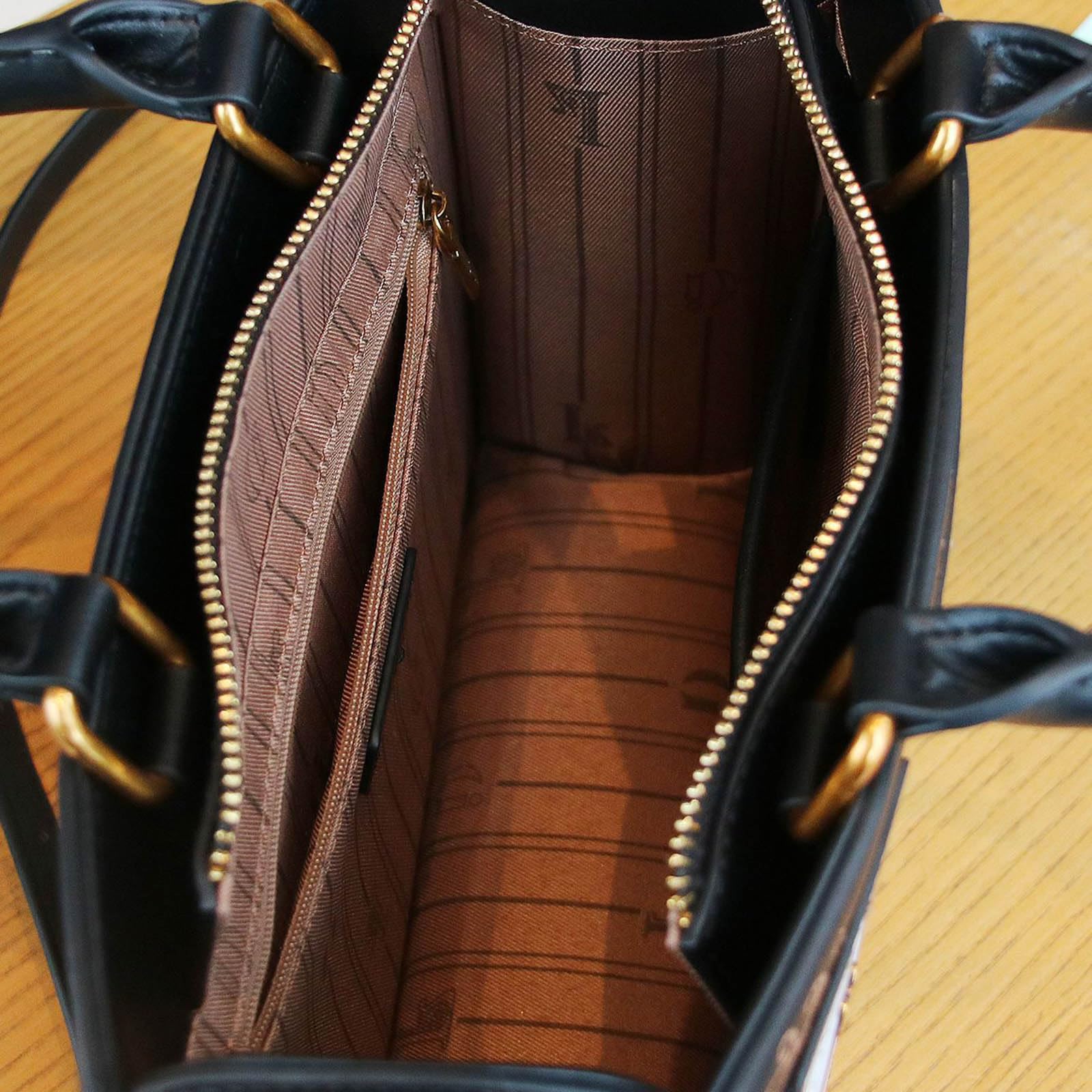 Borsa a tracolla in pelle PU con gatti ricamati con tracolla regolabile e tasche multiple per uso quotidiano borsa a tracolla in PU