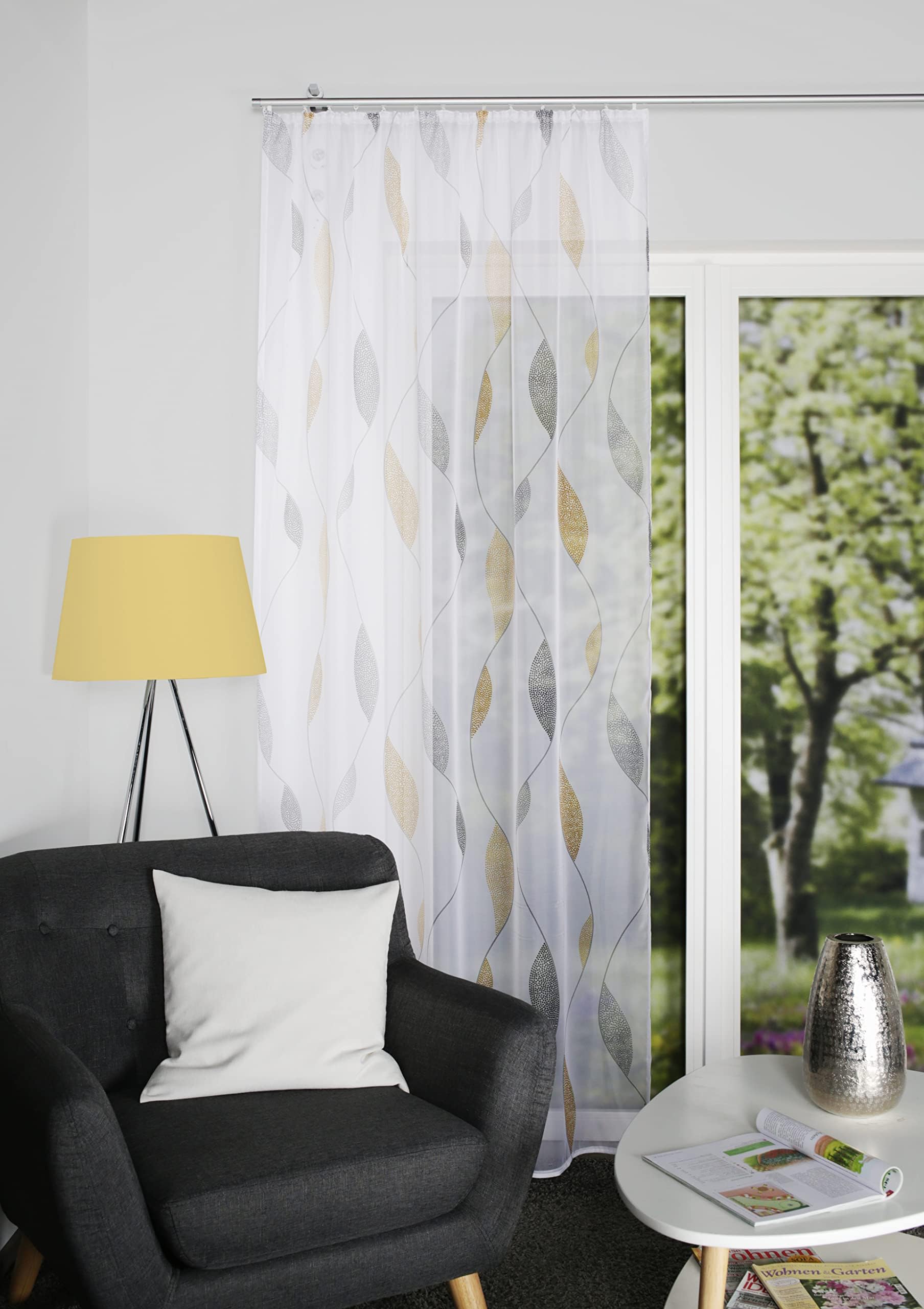 HOMEbasicsPrinted voile curtain Paolo - ideal for stylish living rooms - easy to assemble