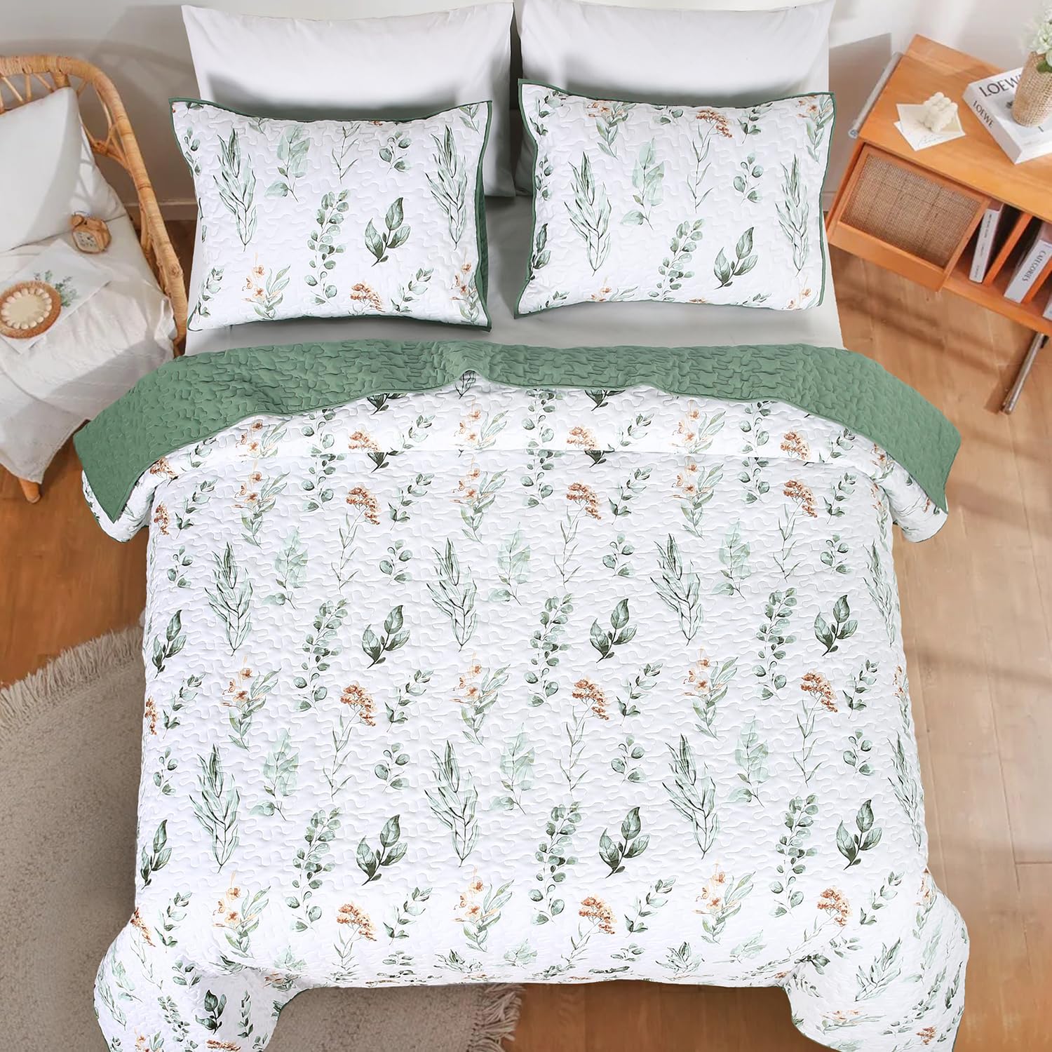 3-Piece Green Floral Quilts King Size, Lightweight Reversible Printed Quilted Bedspreads, Soft Microfiber Coverlet Quilt Bedding Set with 2 Pillow Shams for All Seasons