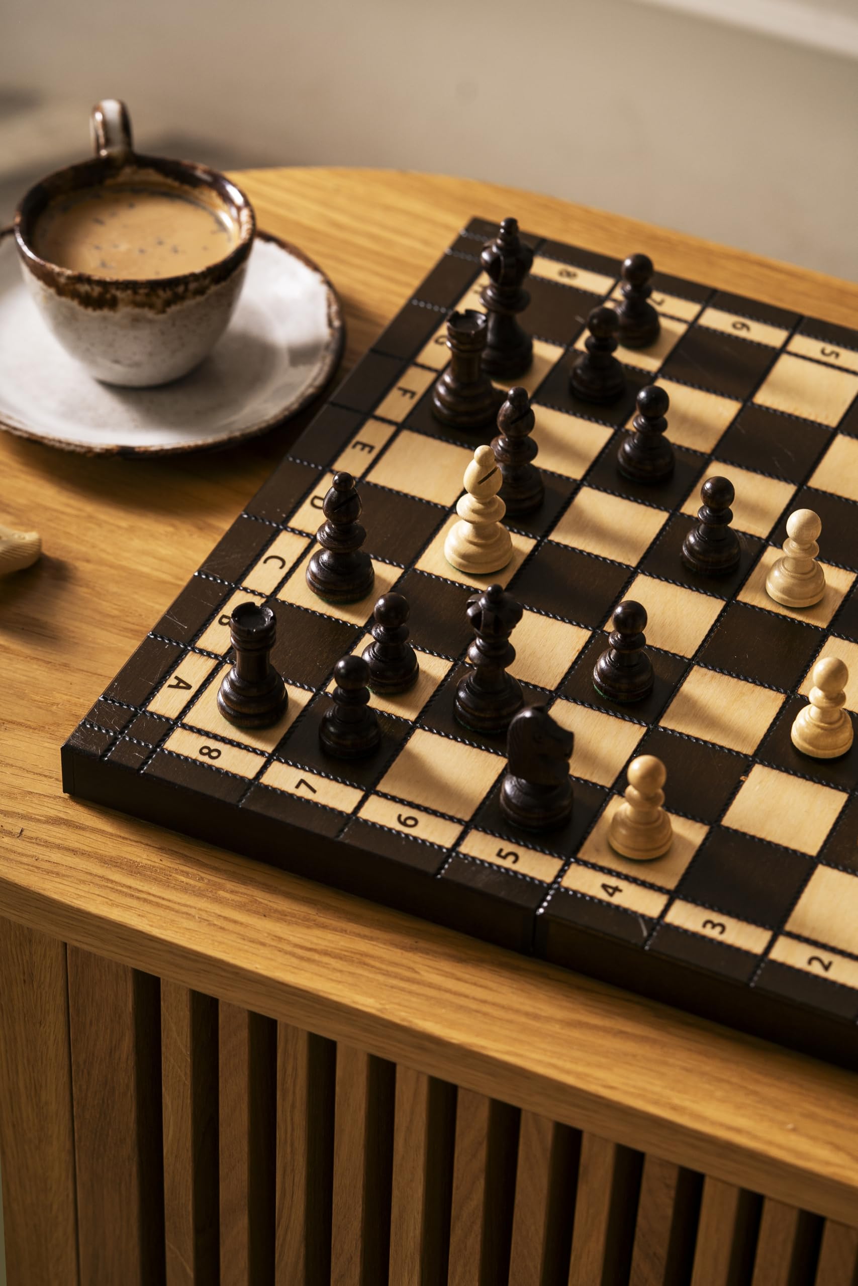 Sunrise Chess | Échecs Olympiques | Figurines Traditionnelles | Échiquier Peint à la Main | Bois Naturel | Résistant aux dommages | Cassette Pratique