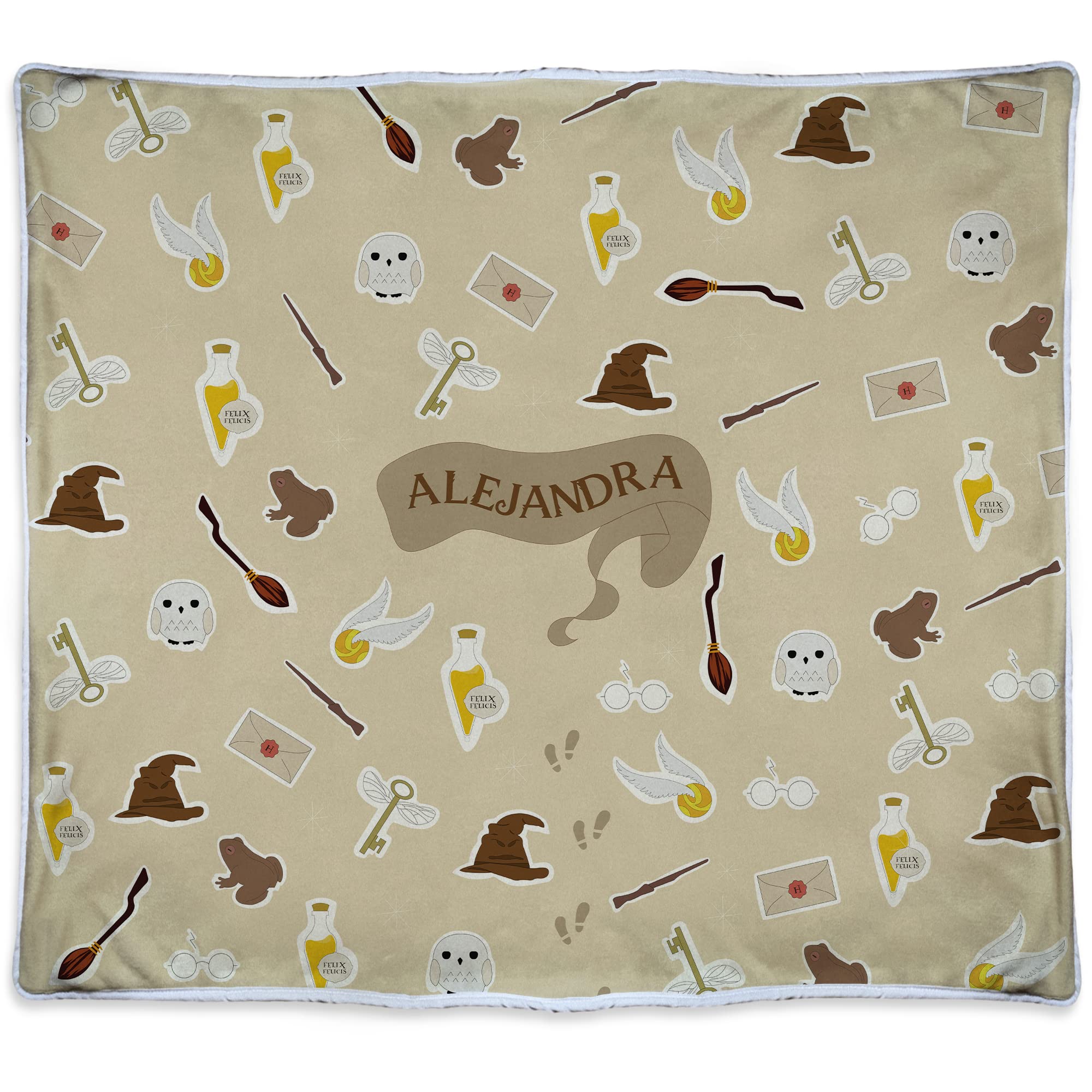 LolaPix Manta Magia Personalizada con Nombre/Texto. 600gr/m². Varios Tamaños. Regalos Frikis Personalizados. Manta Polar Personalizada. Manta 140x125cm. Manta Cálida Magia