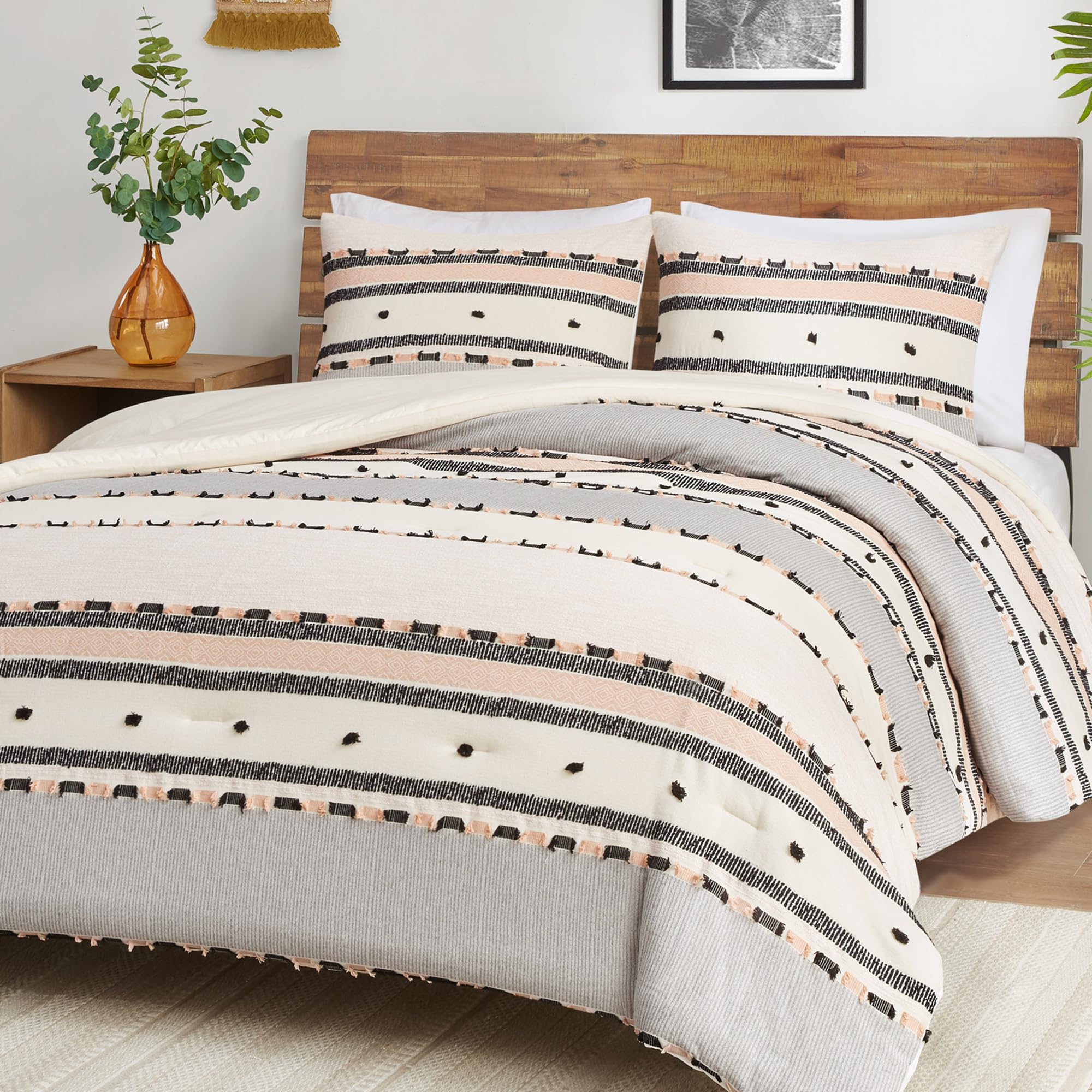 Amazon.com: Hyde Lane Queen Comforter Set, Boho Tufted 3-Piece