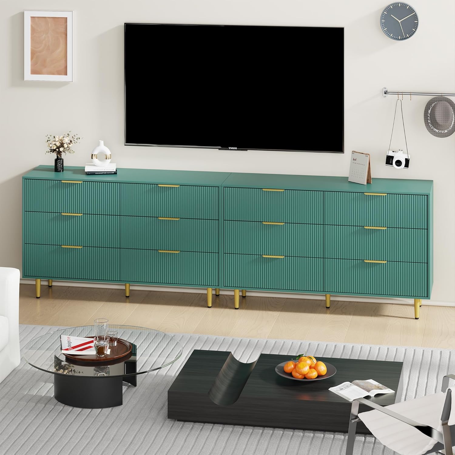 GarveeHome 6 Drawer Dresser, Modern Green Fluted Dresser for Bedroom, Wooden Wide Chest of Drawers Storage Organizer with Metal Handles & Legs for Living Room, Entryway, Apartment