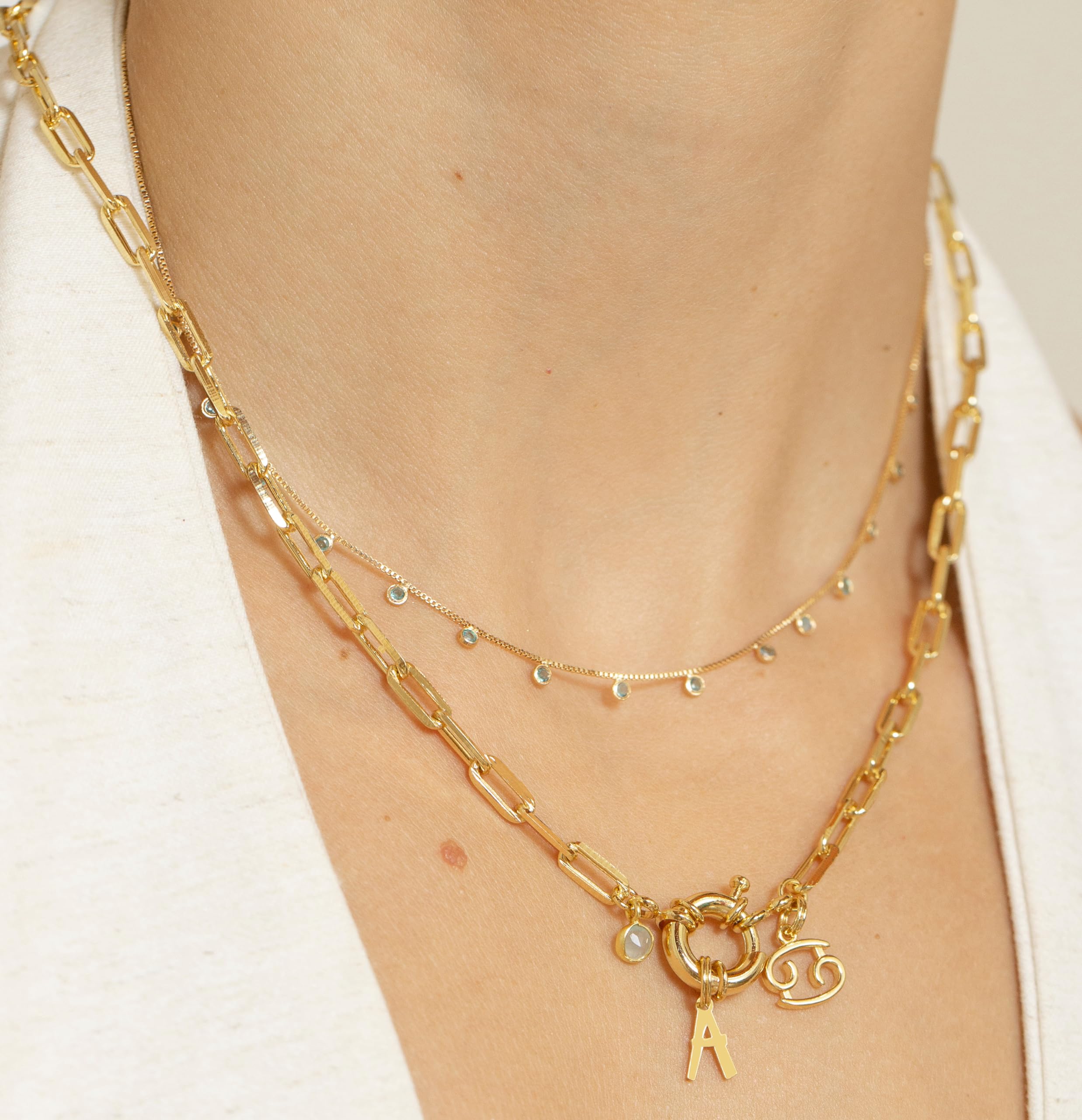 Collar Marinera Initials Zodiac, charm, letra(s) inicial(es), zodiaco en cadena de eslabones diamantados, cierre resort/reasa/marinera, piedra natural, personalizado, hand made