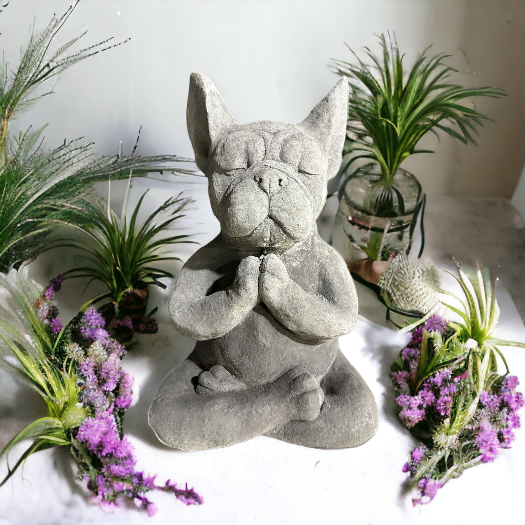 OriginalPaul Skulp & Betondesign Steinfigur Yoga Französische Bulldogge Massiv Gartenfigur Geschenkidee Höhe 30cm Gewicht ca. 8kg Frenchie