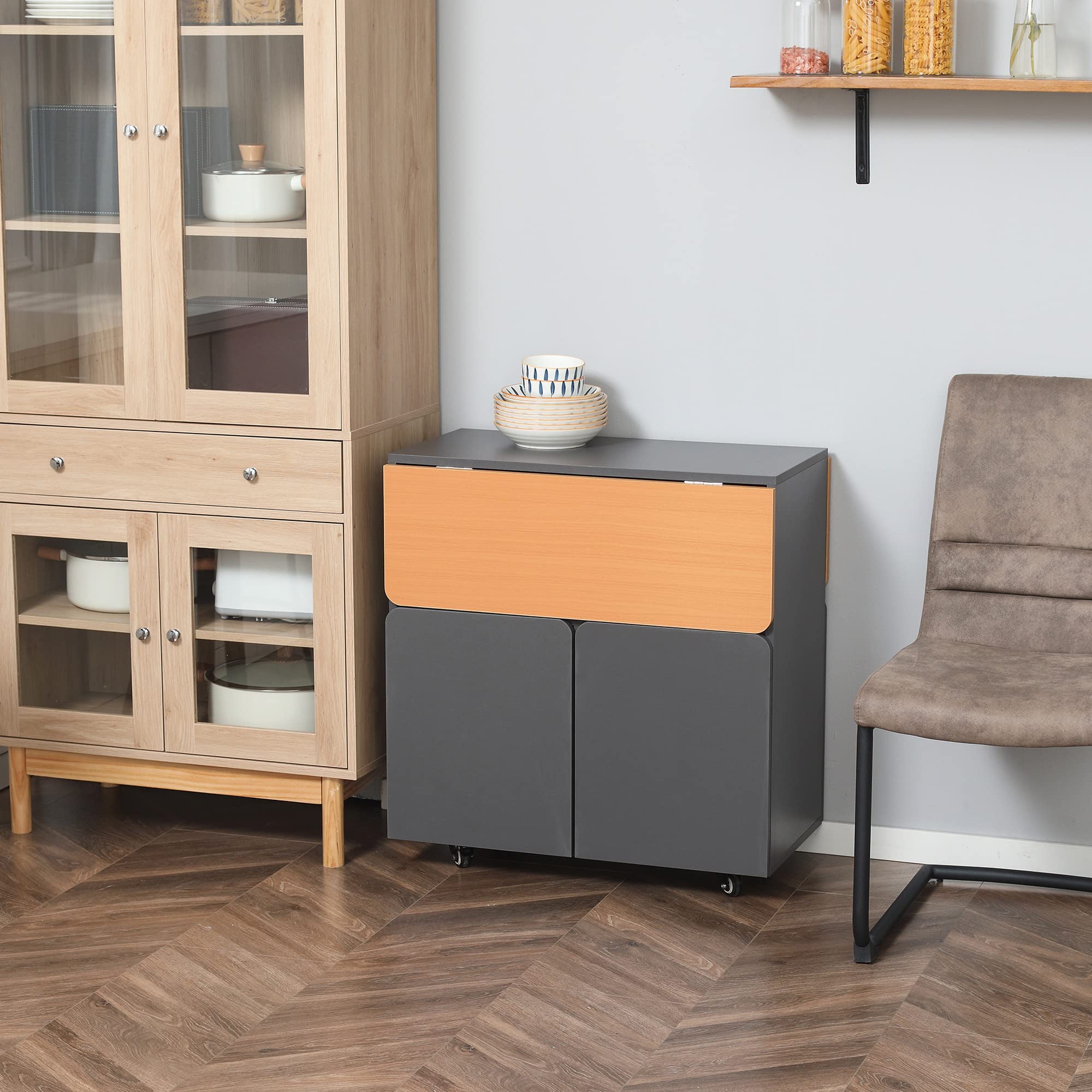 HOMCOM Tavolo Pieghevole Salvaspazio 4 Ruote 70x83x75 cm Giallo e Grigio | Per 4 Persone Max, Ripiano Nascosto, Armadietto con Ante