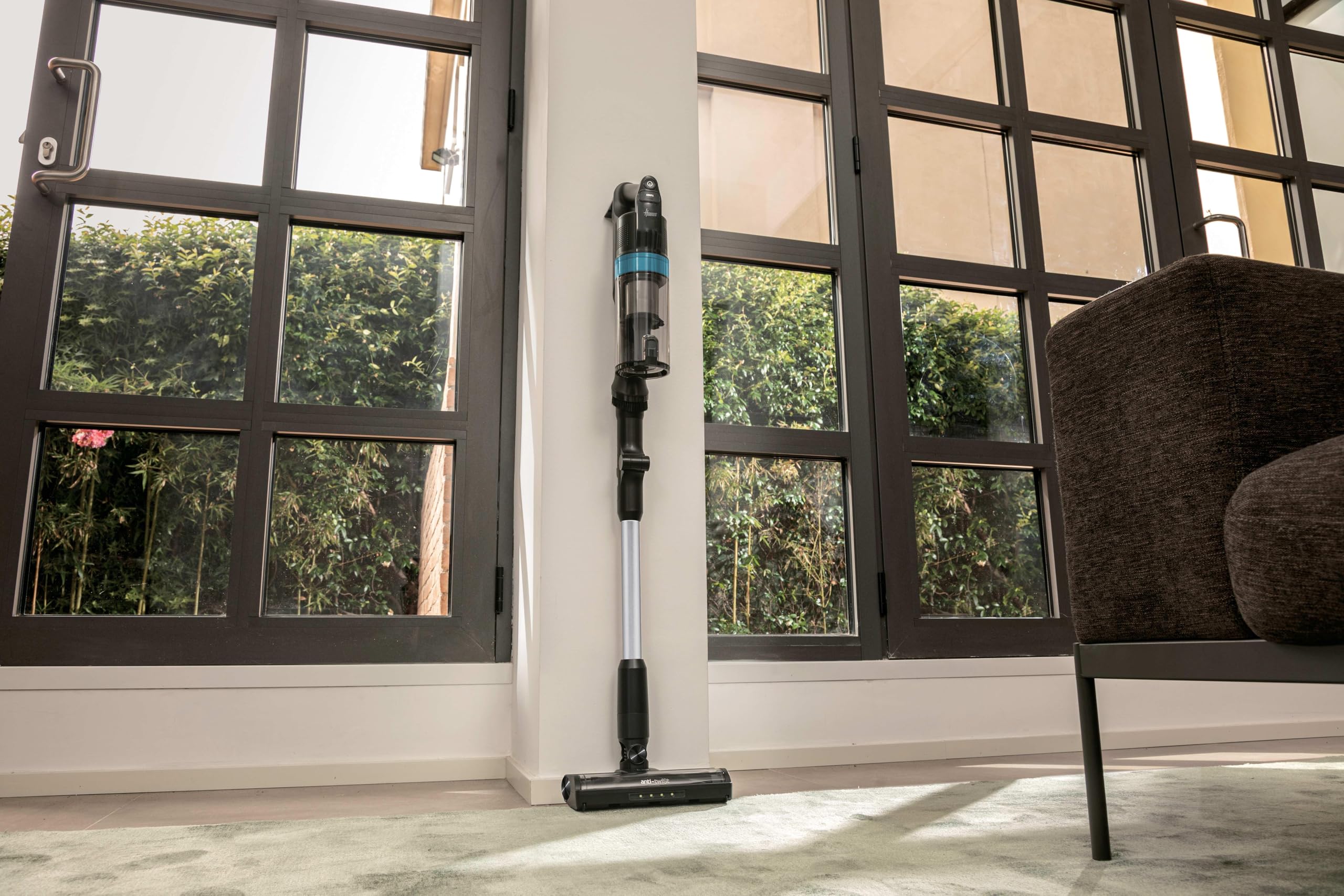Hoover Bezprzewodowy odkurzacz HF1 Plus z elastyczną rurką, tryb turbo, uniwersalna dysza podłogowa z technologią Anti-Twist, 45 min. Czas pracy, funkcja parkowania, mini dysza turbo do sierści