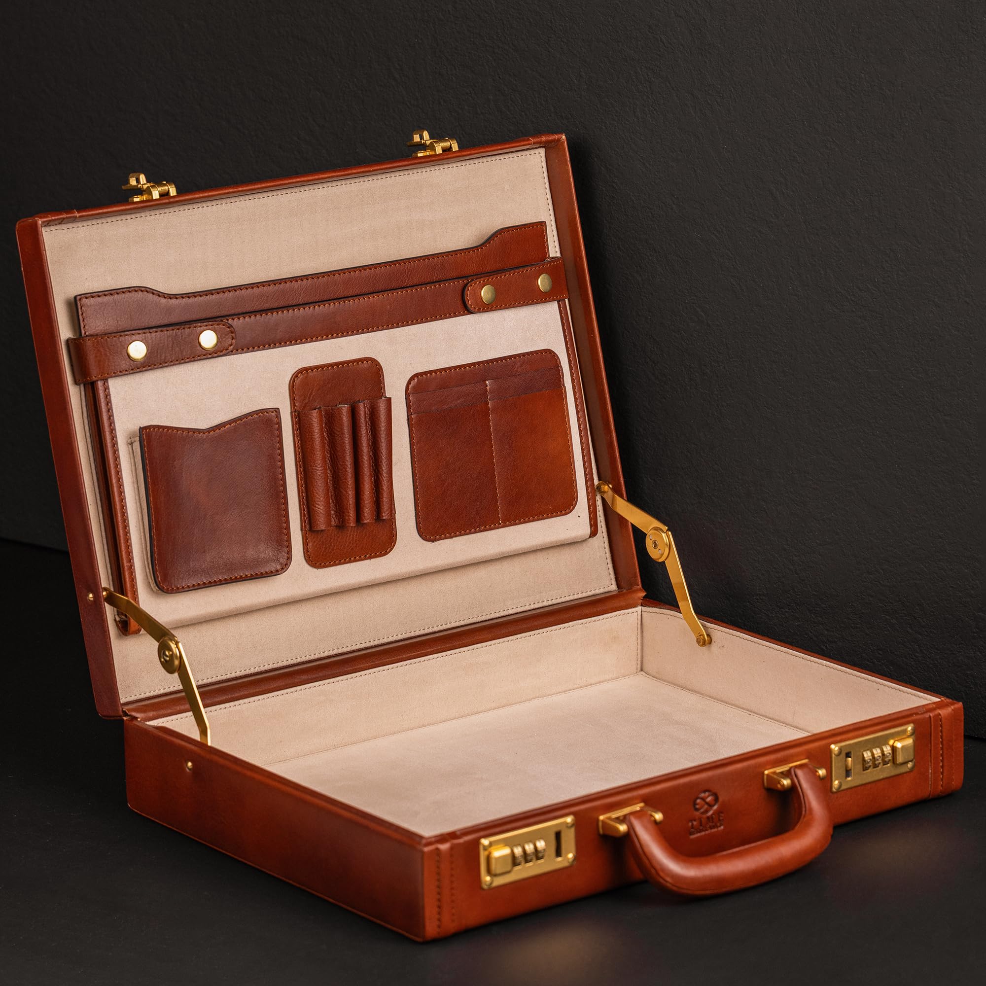 Time Resistance Leather Attache Case - Aktówka z włoskiej skóry licowej - Torba na laptopa do 15 cali - Twarde etui z zamkiem
