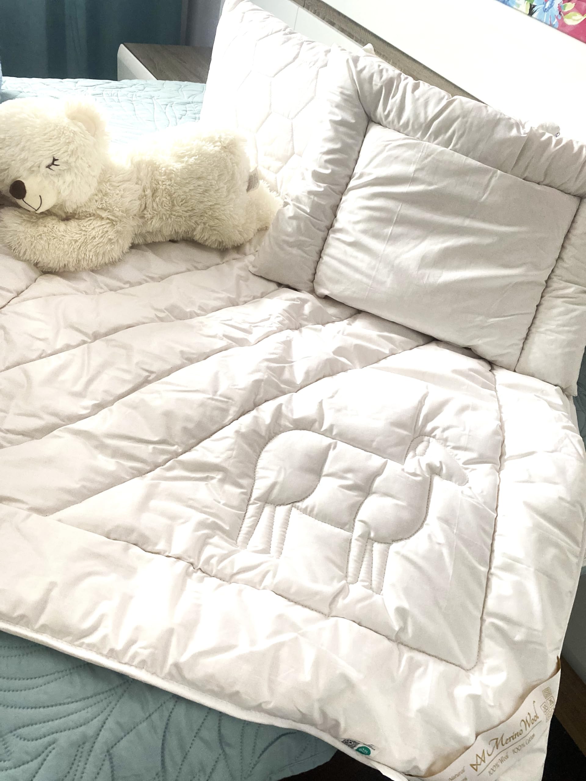 Merino Wool Junior lettino in lana merino piumone/trapunta leggera, naturale, 4,5 tog, per culla copripiumino 120 x 150 cm + federa 40 x 60 cm. Prodotto naturale per neonati. Baby set. Copripiumino