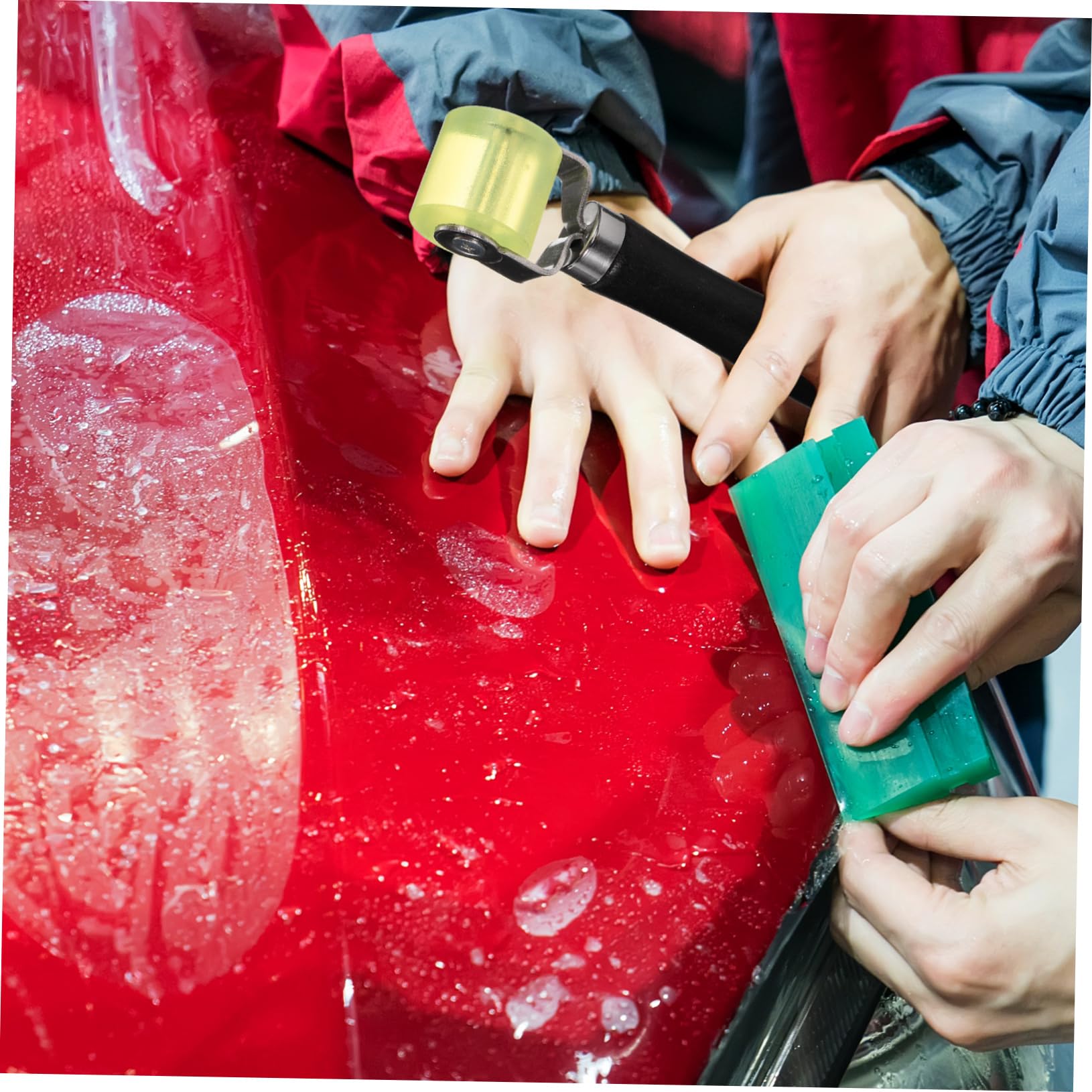 Rouleau D'isolation Acoustique en Bois et Plastique Noir 2 Pièces pour Installation Facile et Déroulement Fluide Lors de L'insonorisation Automobile
