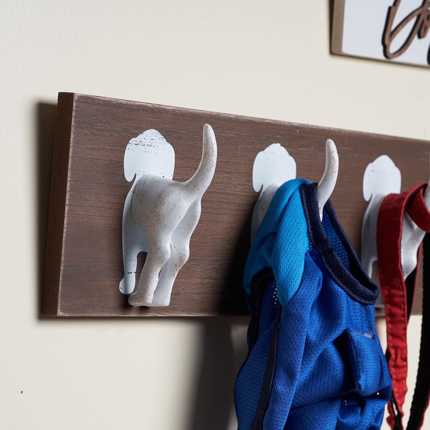 dog leash wall mount